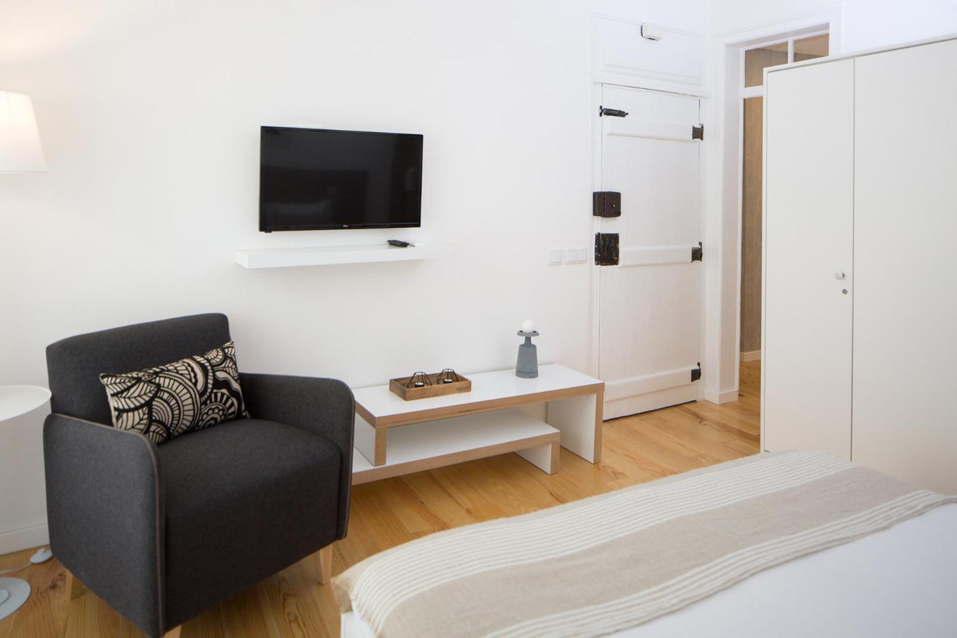 Central Mouraria Apartment, Lisbon, Multicultural Hub & Easy Access - TTL316 view 3