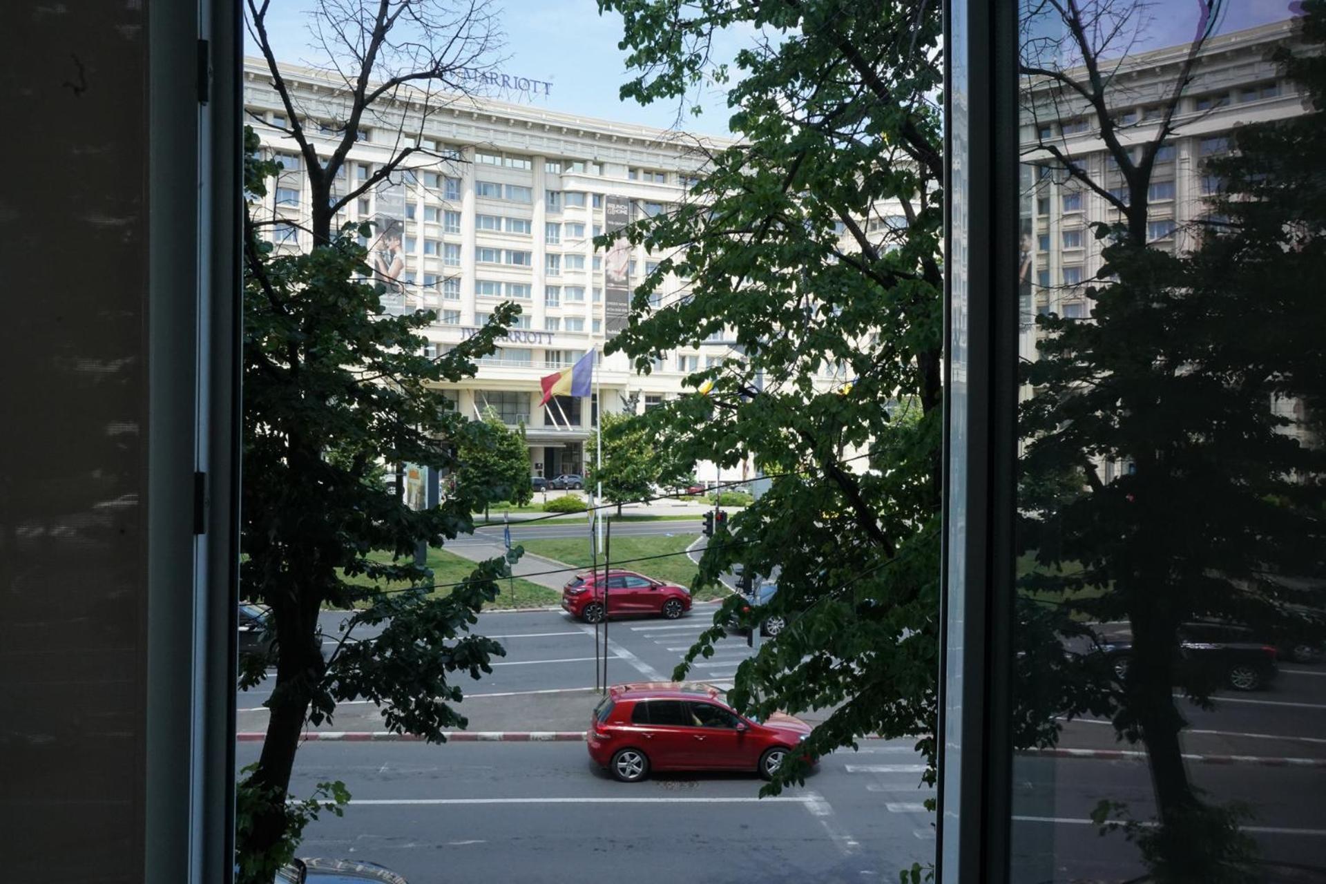 Central Charm Parliament View