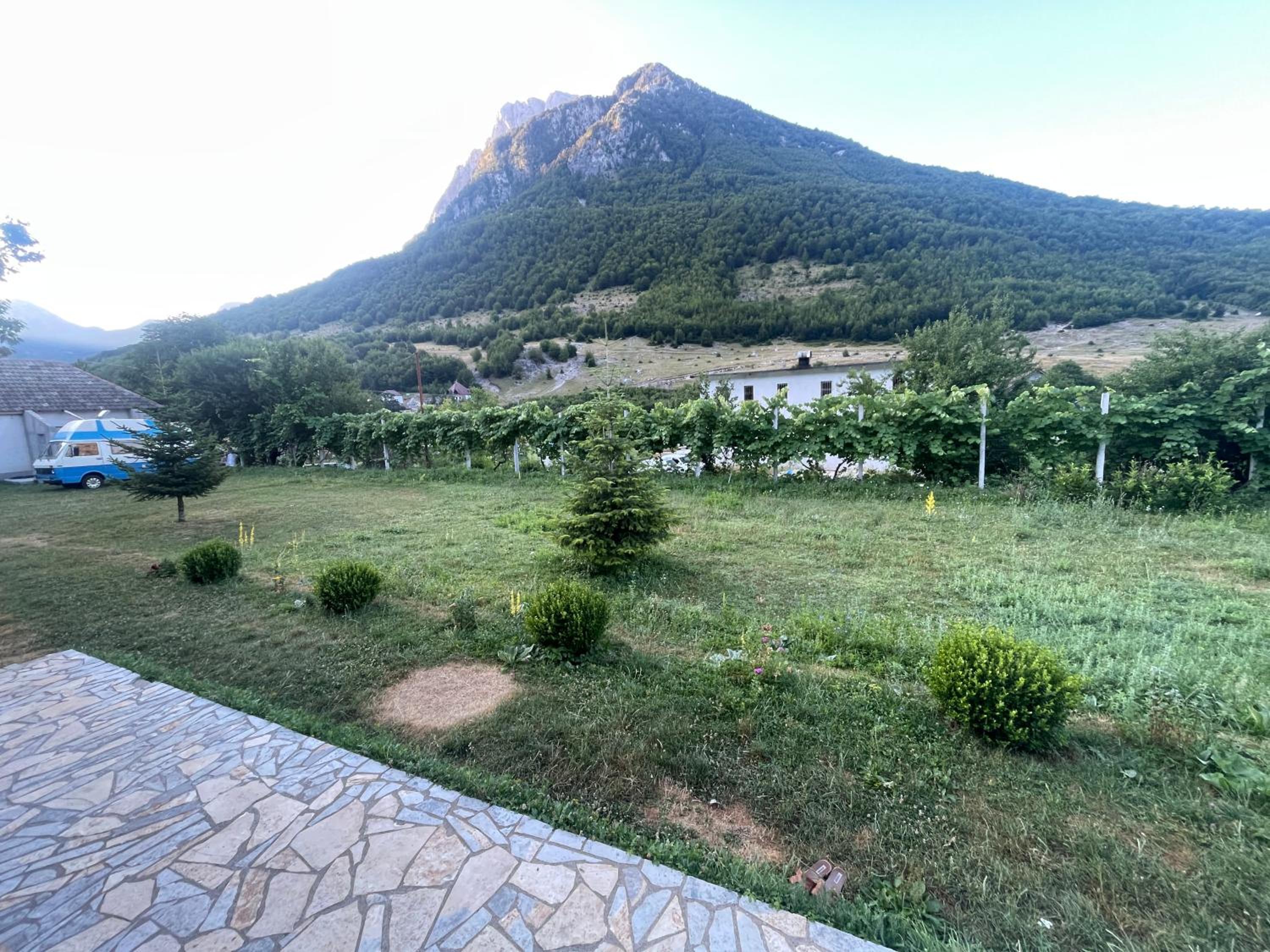 Paja Guesthouse - Camping