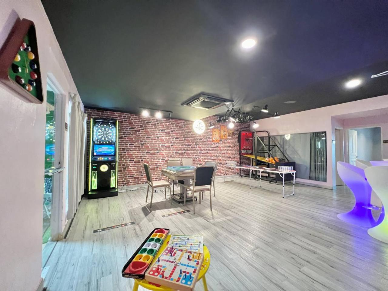 JB Party House near MidValley with KTV and Arcades