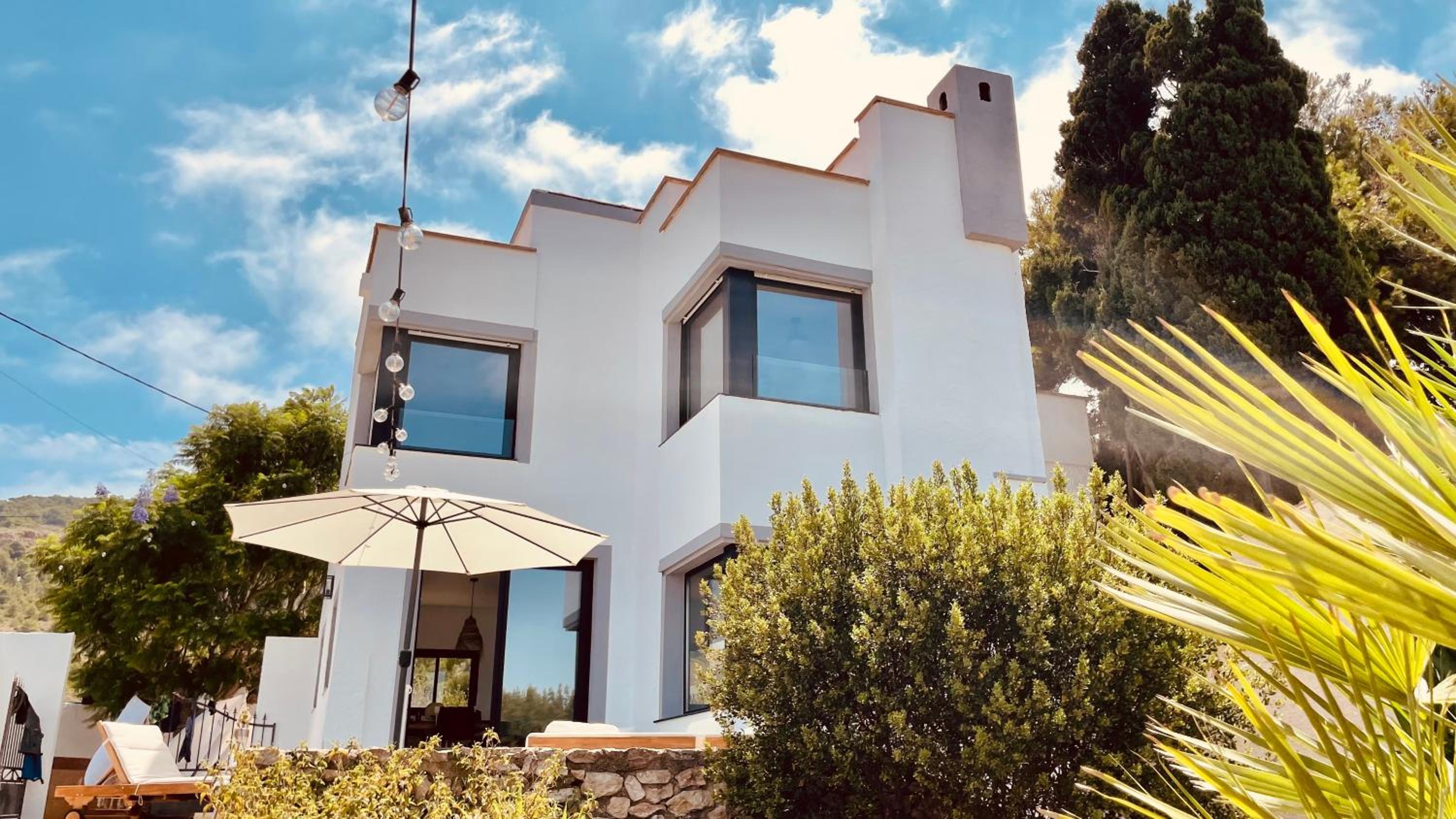 Los Chopos, Tranquil Rural Paradise with Private Pool & Outdoor kitchen