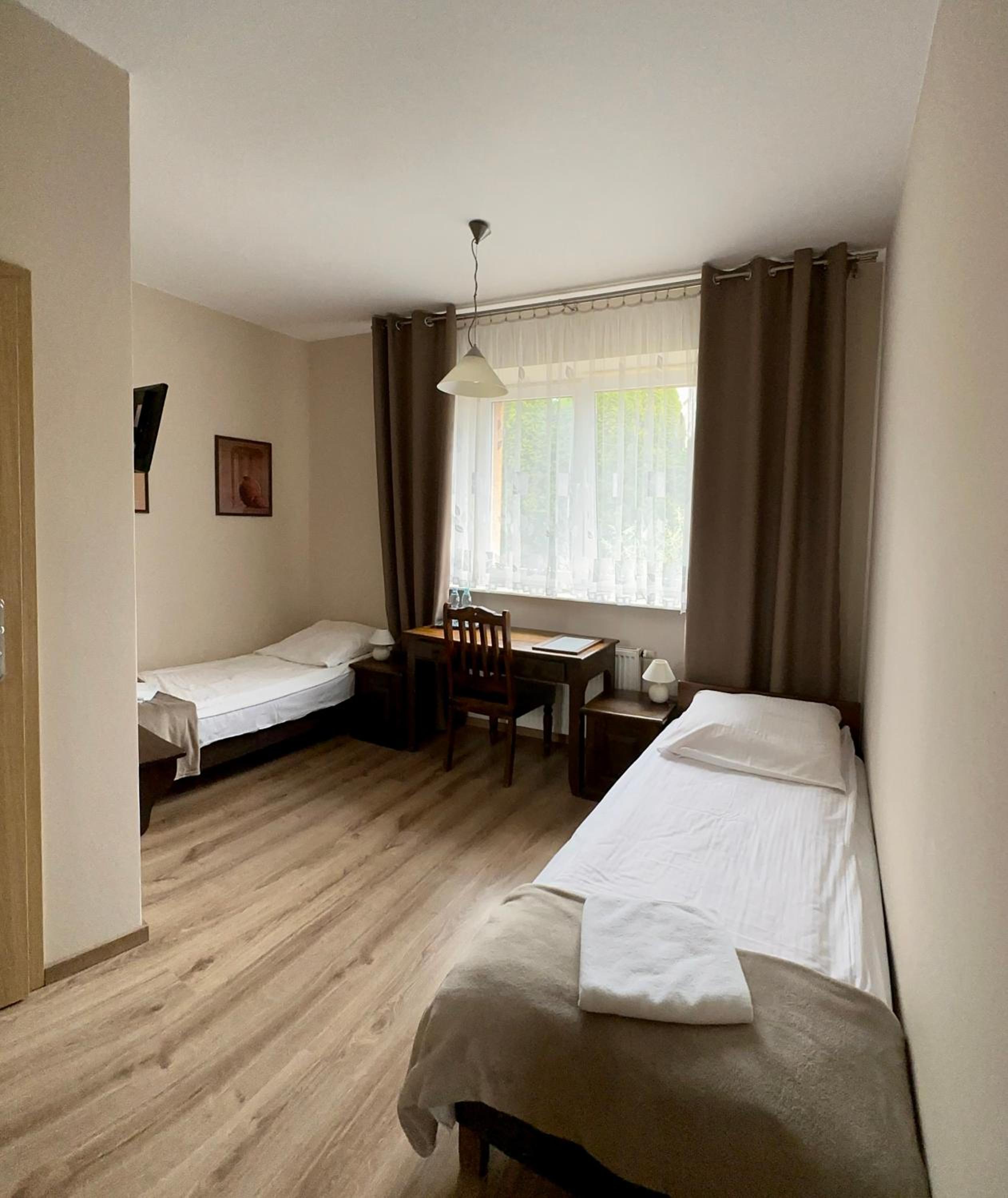 Photo 9