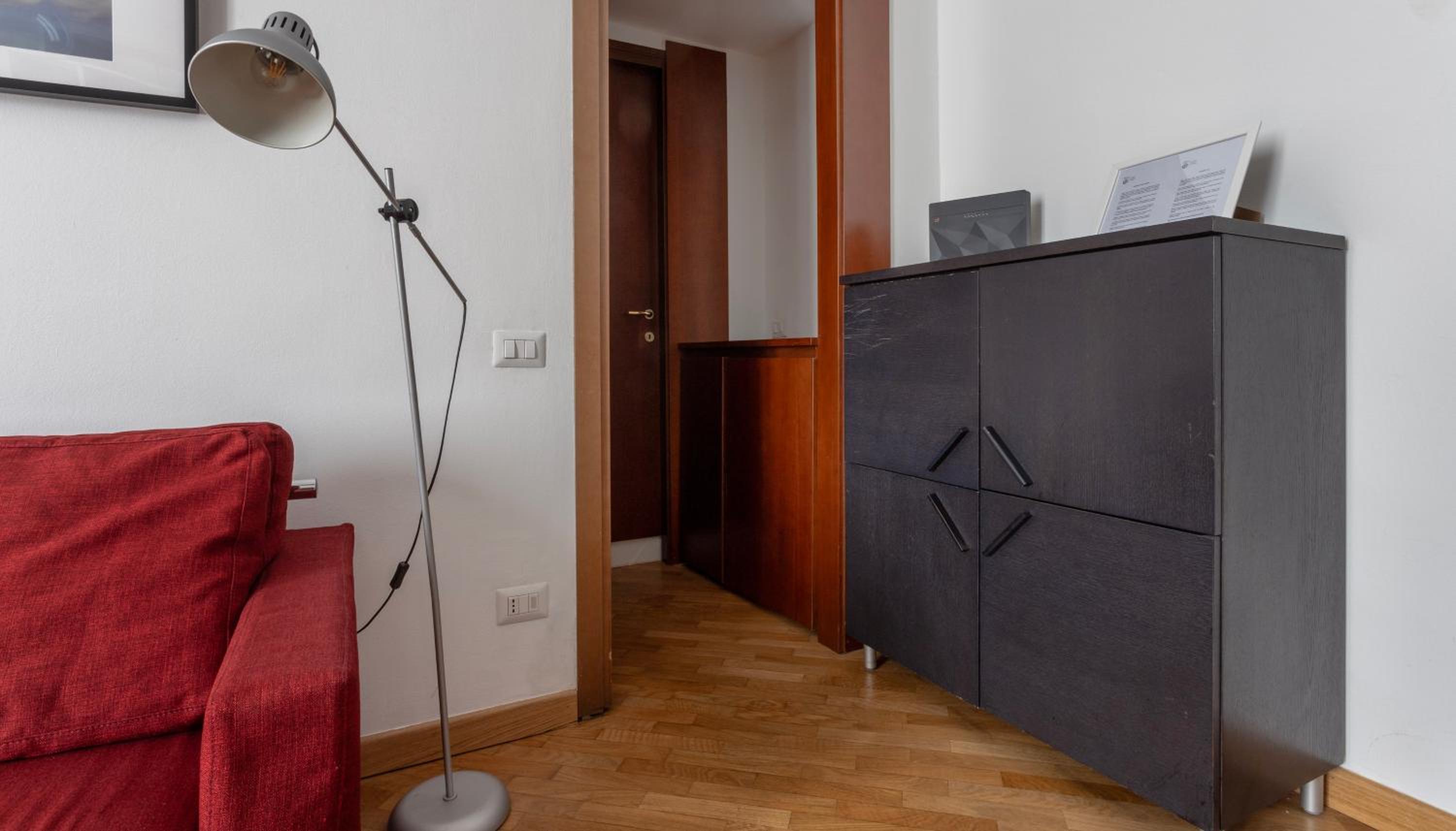 Italianway Easy - Abruzzi 19 — Milan photo 4