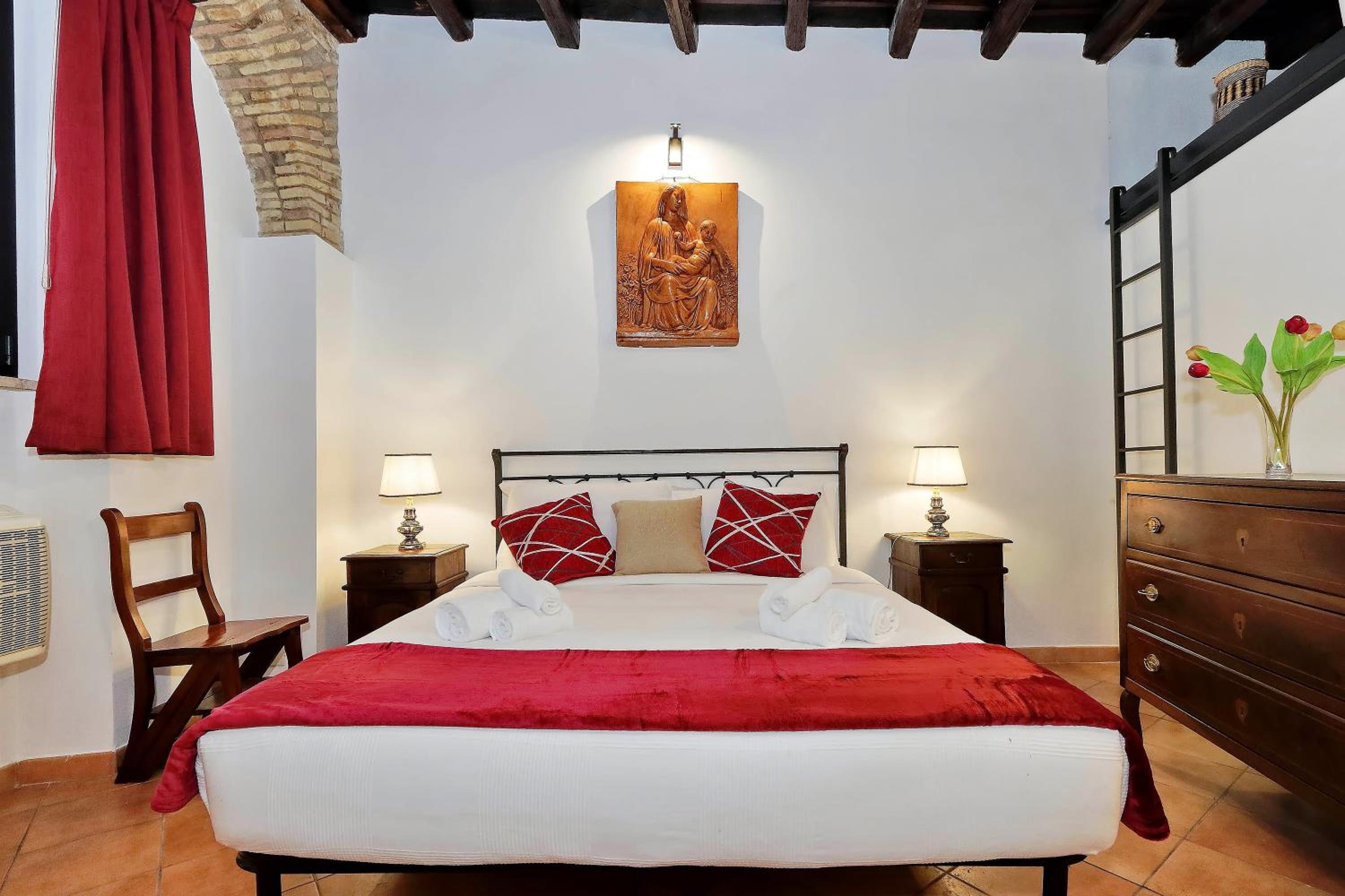 luxury home trastevere