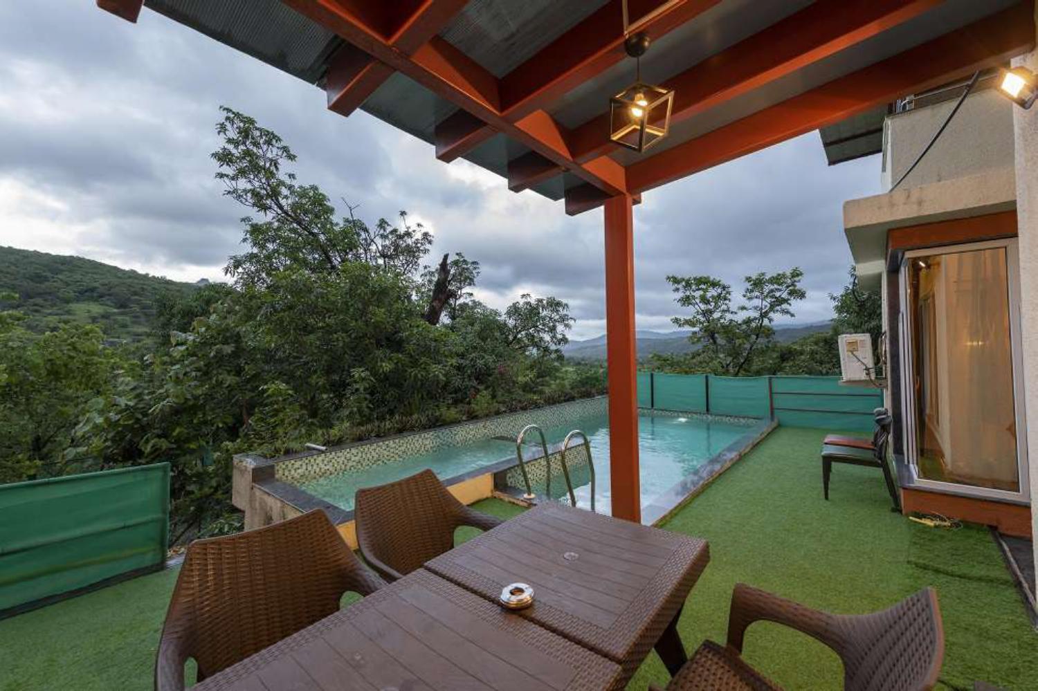 Paradise Wine view 5