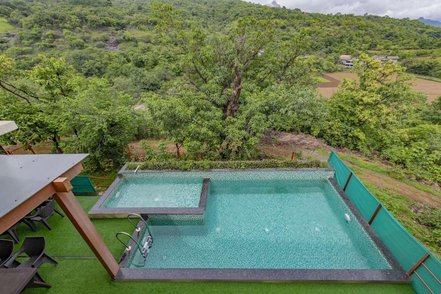 Paradise Wine view 3