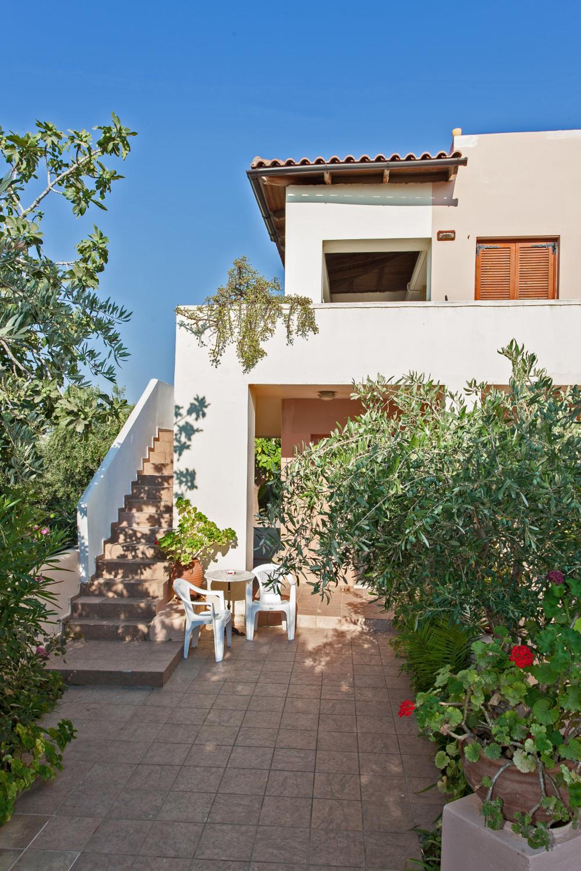 Esperia apartments