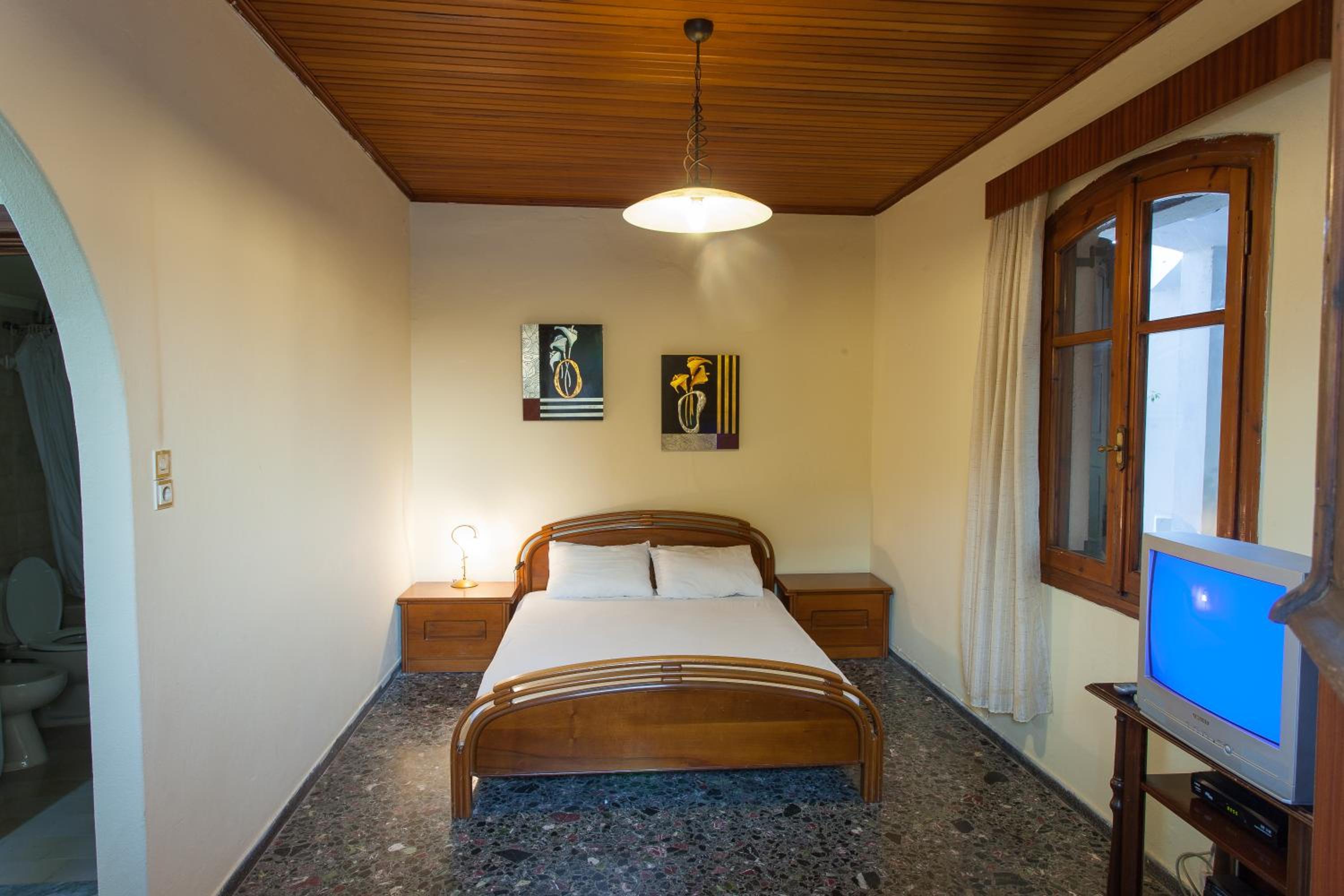 Esperia apartments