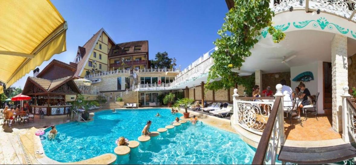 Luxury Apartment Rich 2
