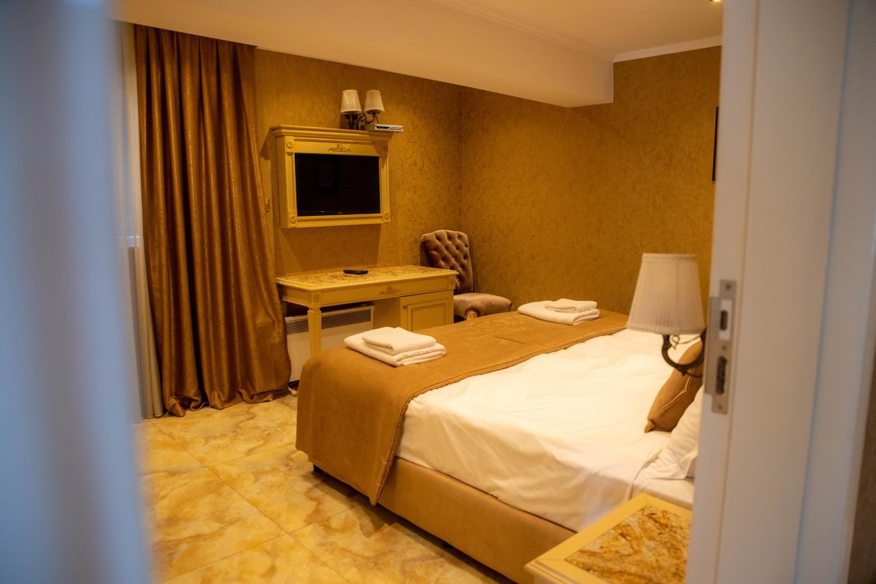 Luxury Apartment Rich 2