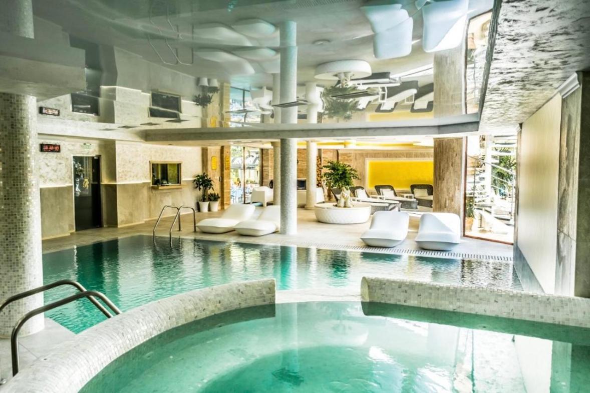 Luxury Apartment Rich 2