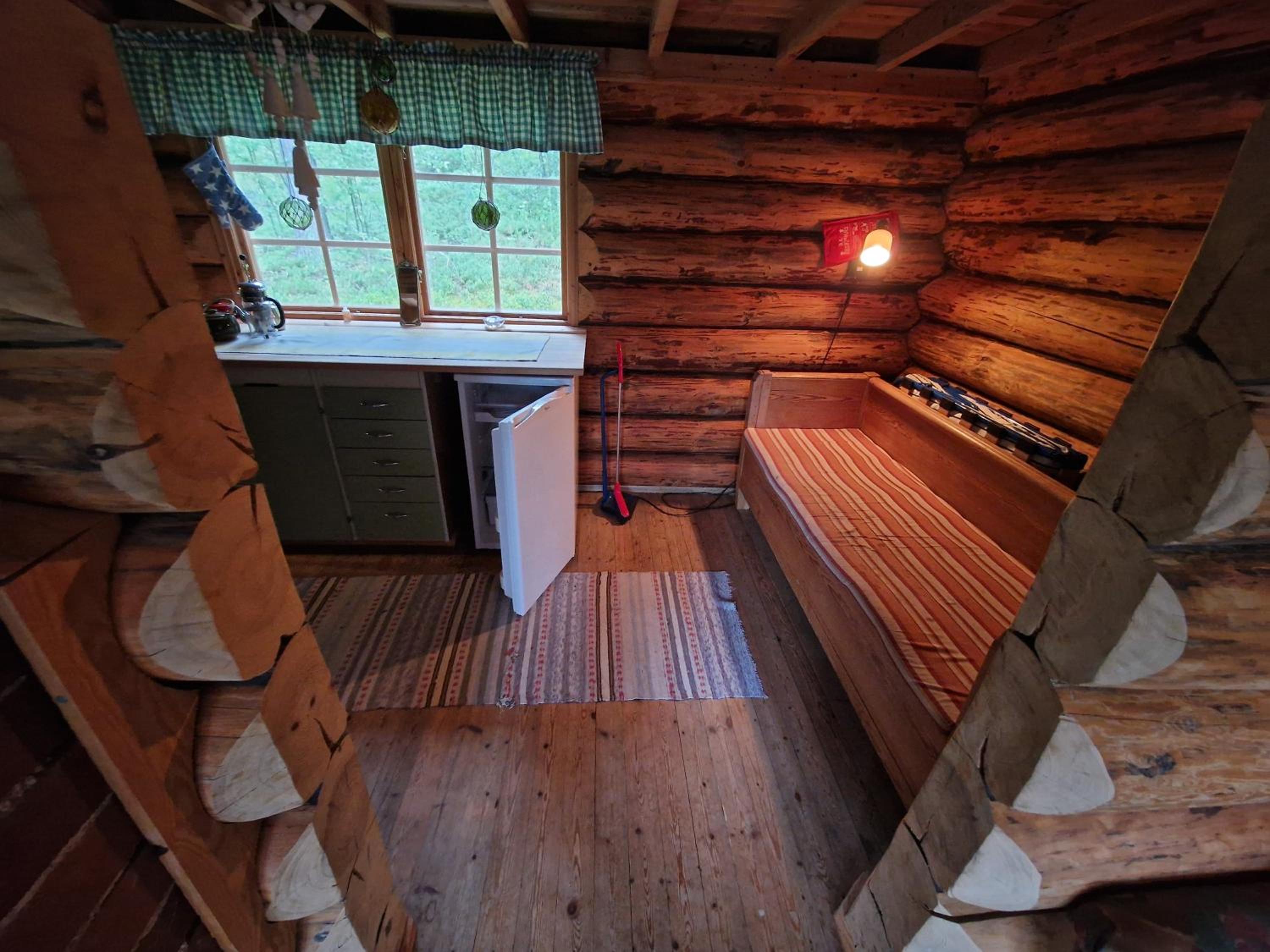 Photo 6