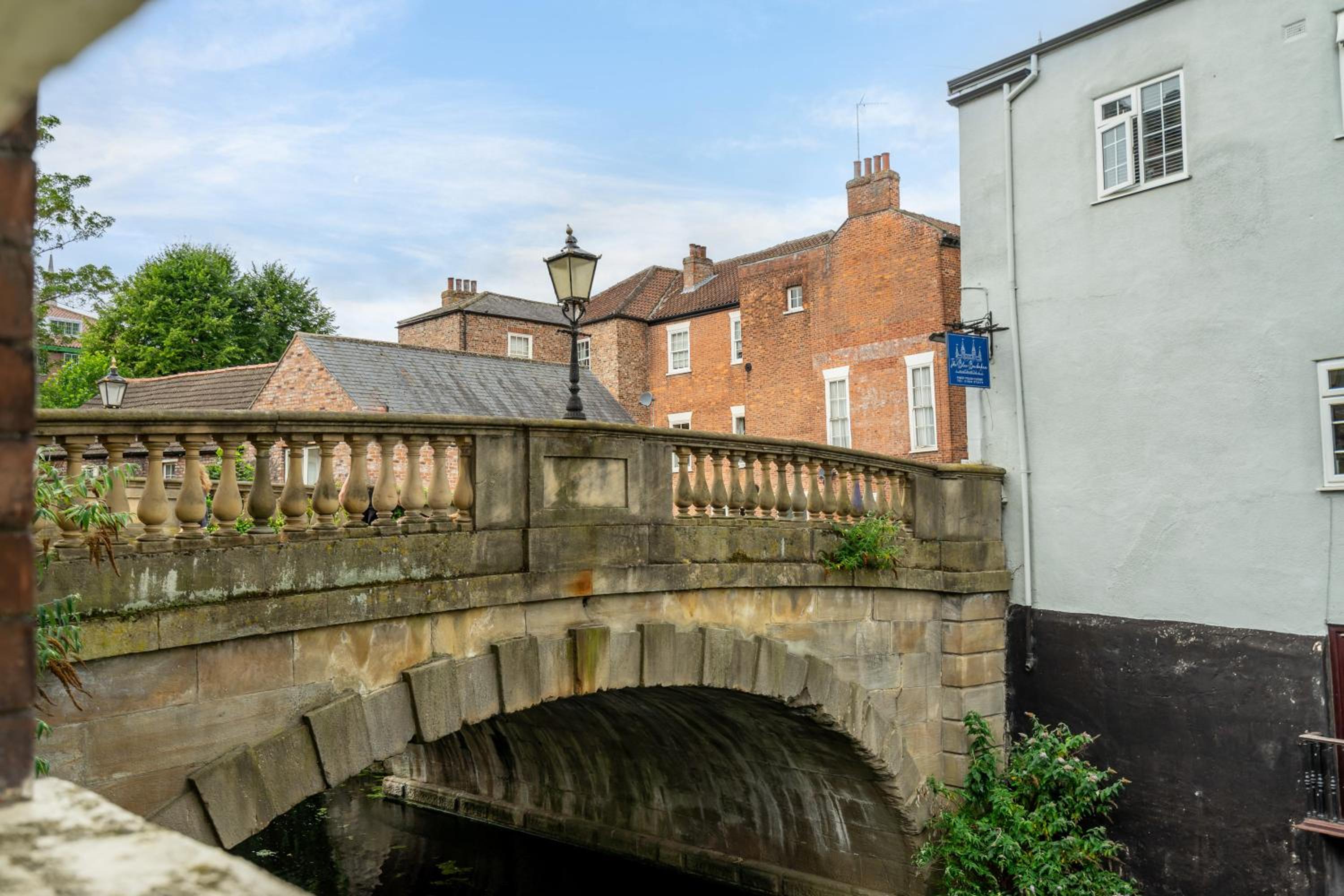Foss Bridge Apartment