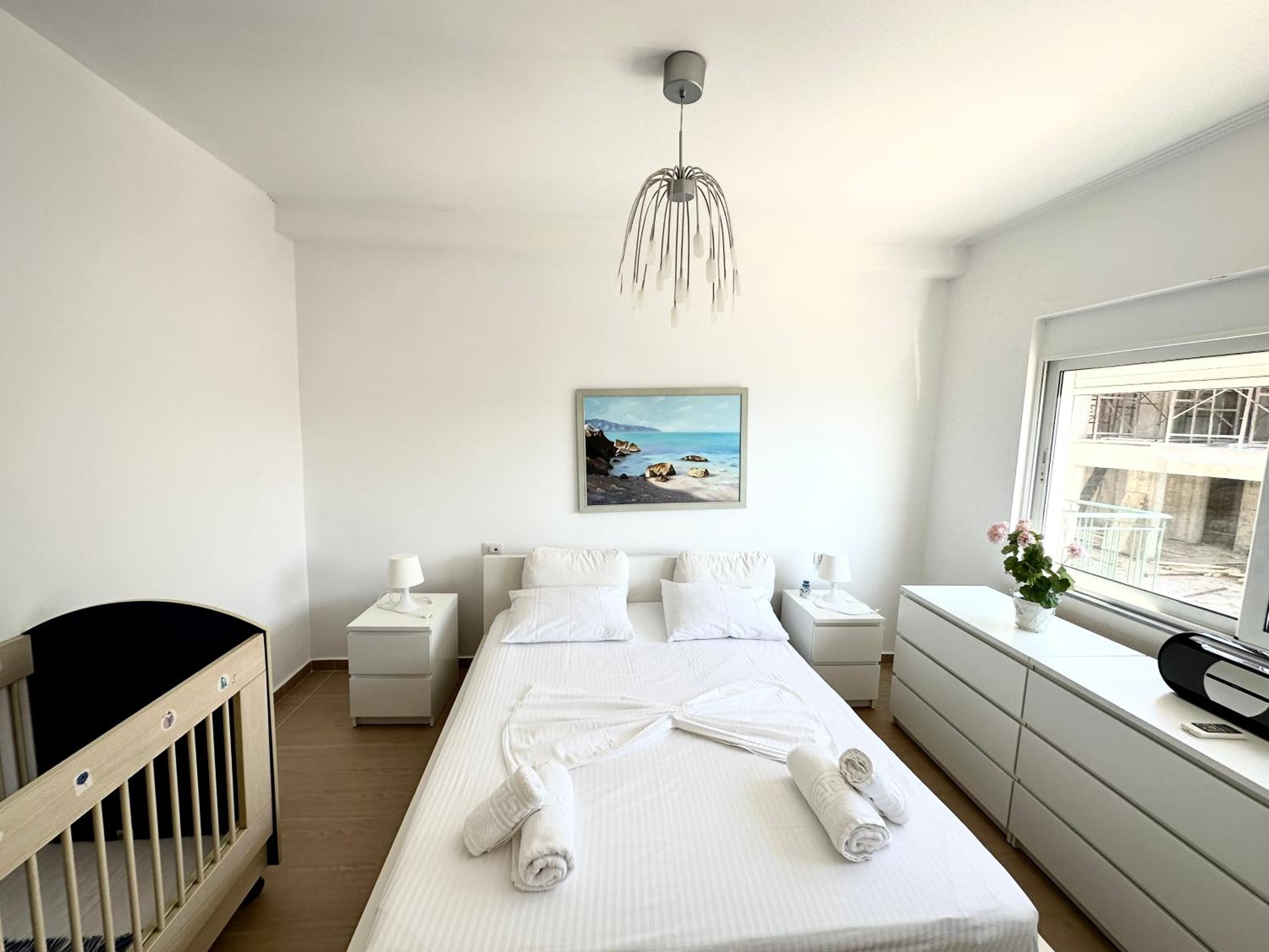 K&T Seaside Deluxe TwoBedroom Apartment