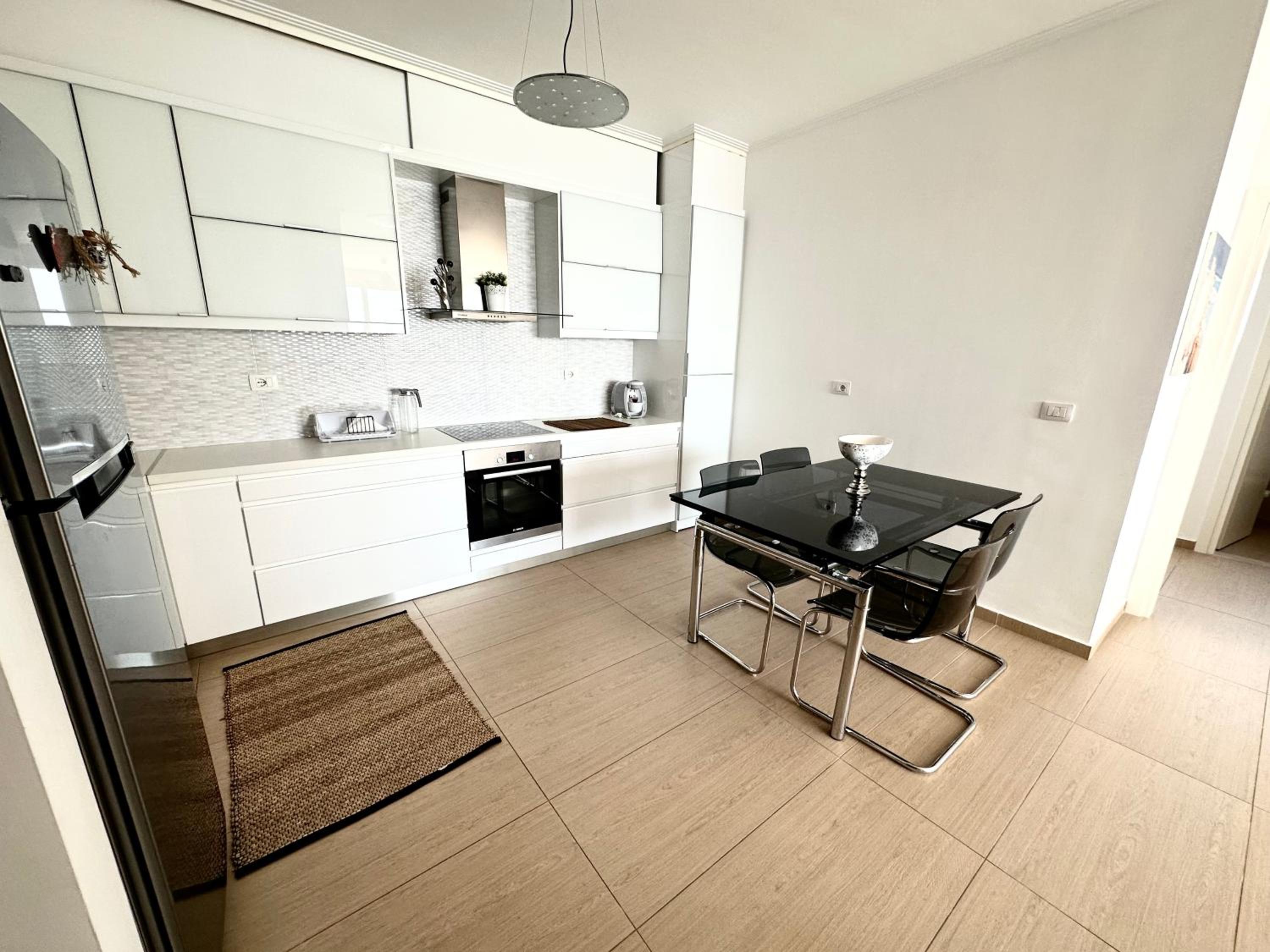K&T Seaside Deluxe TwoBedroom Apartment