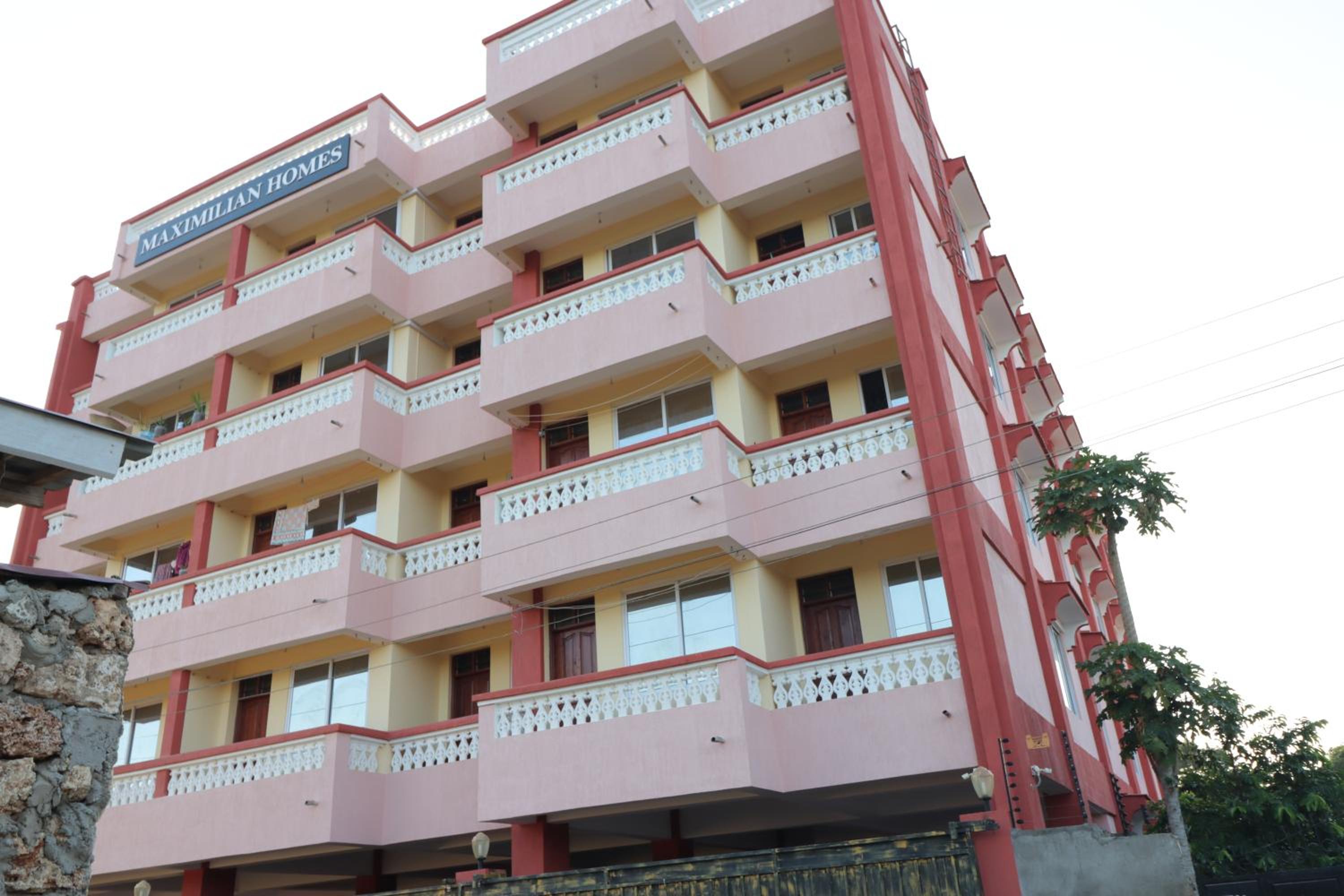 MAXIMILIAN HOMES