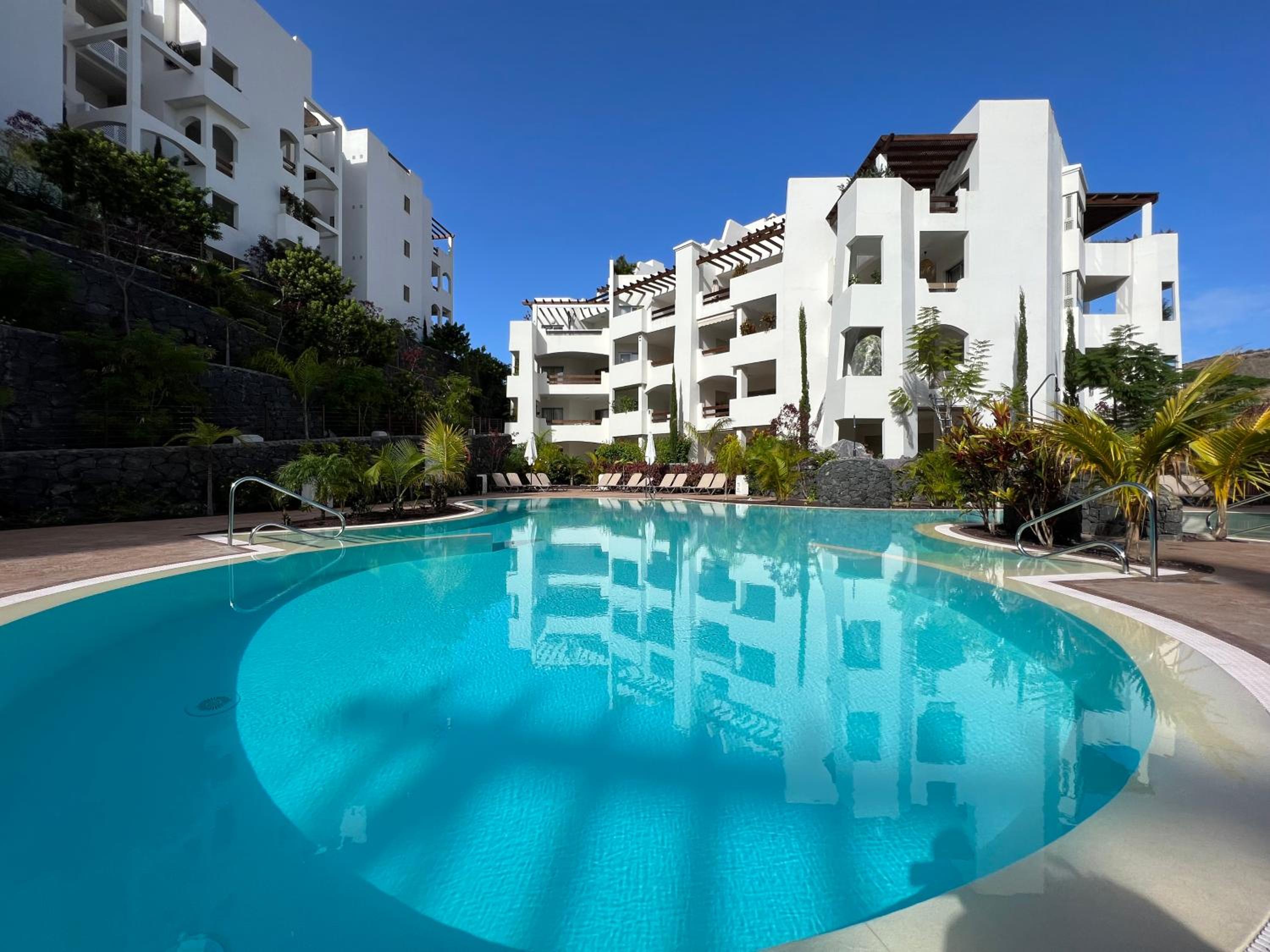 Luxury family apartment Equilibrium by AltamarHomes