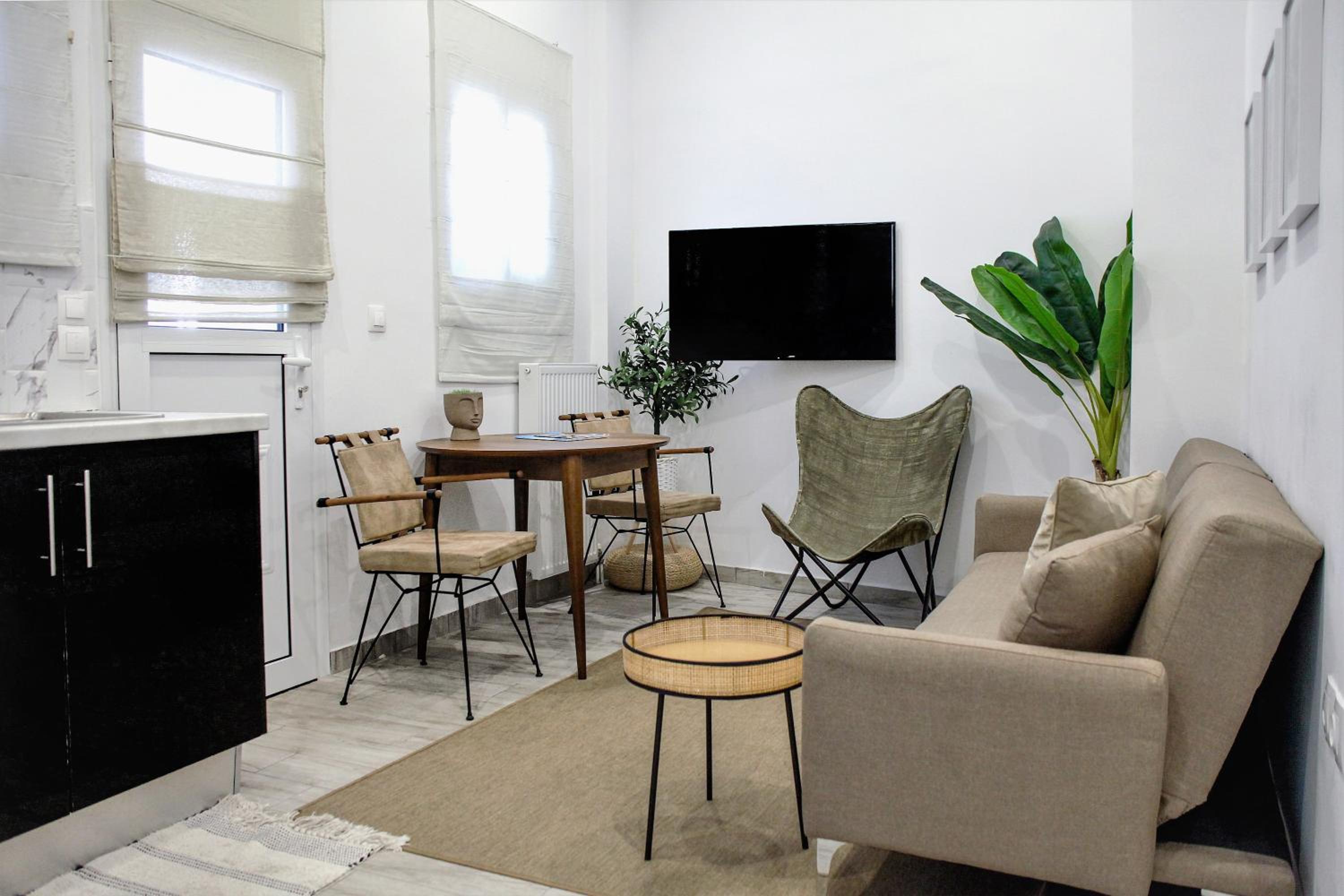 Acropolis Royal Suite