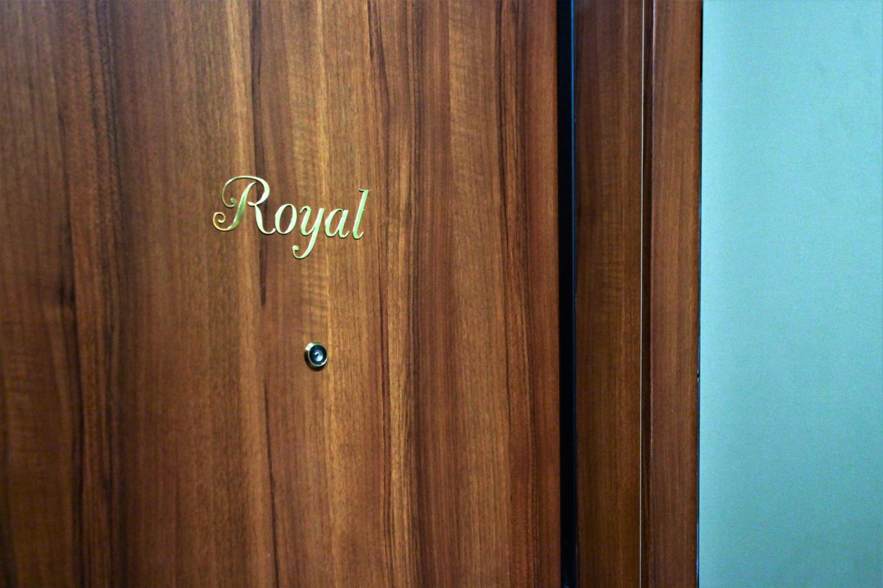 Acropolis Royal Suite