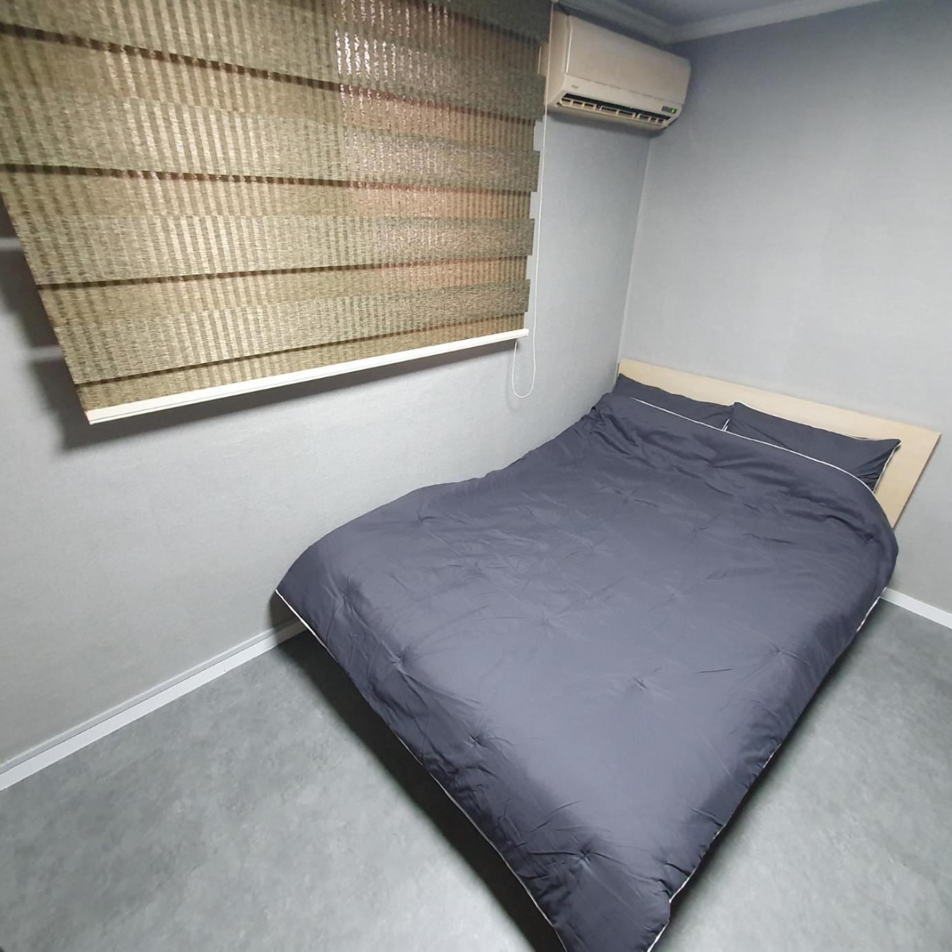 Seven Hostel view 4