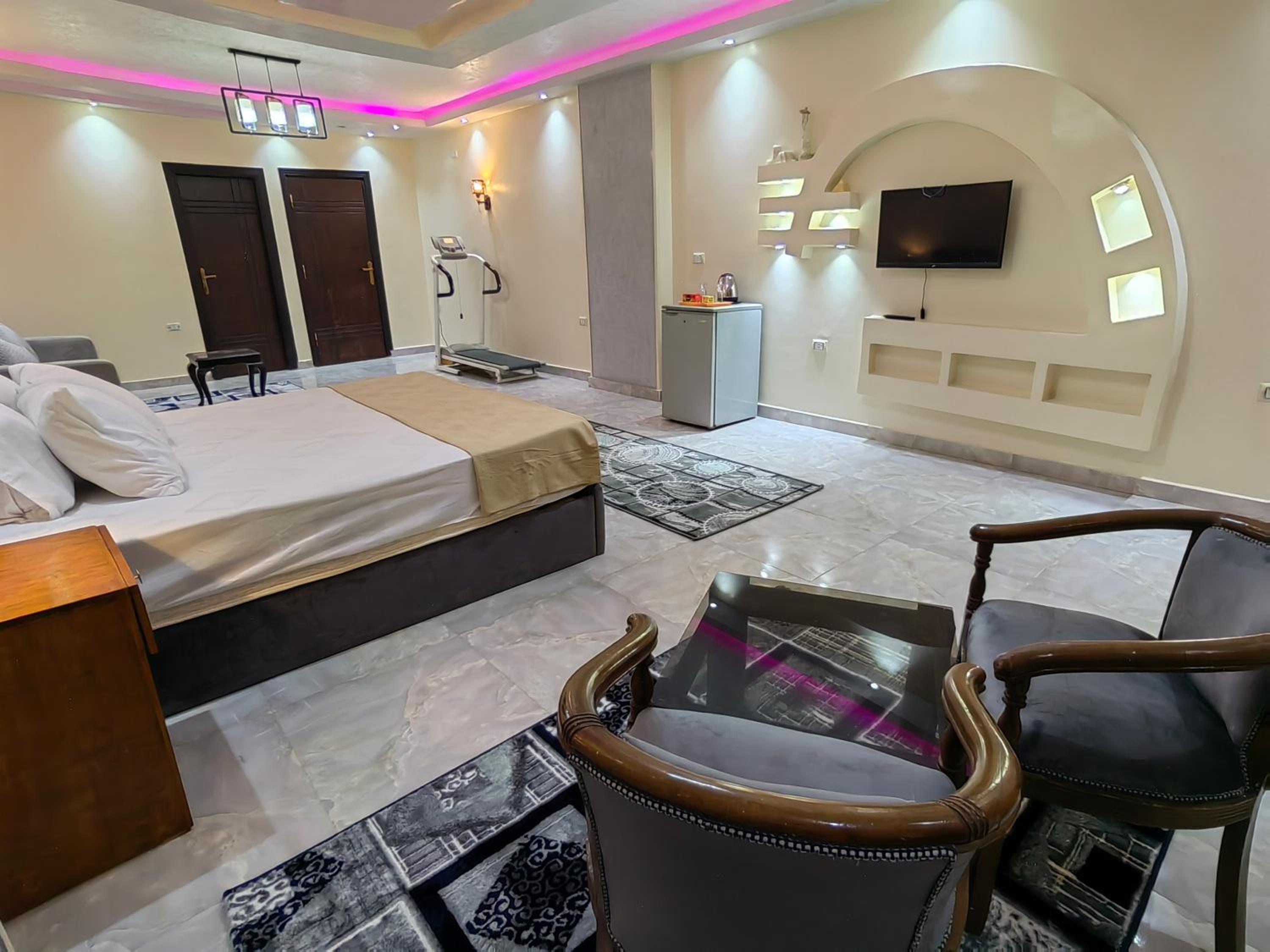 Adams Guest House