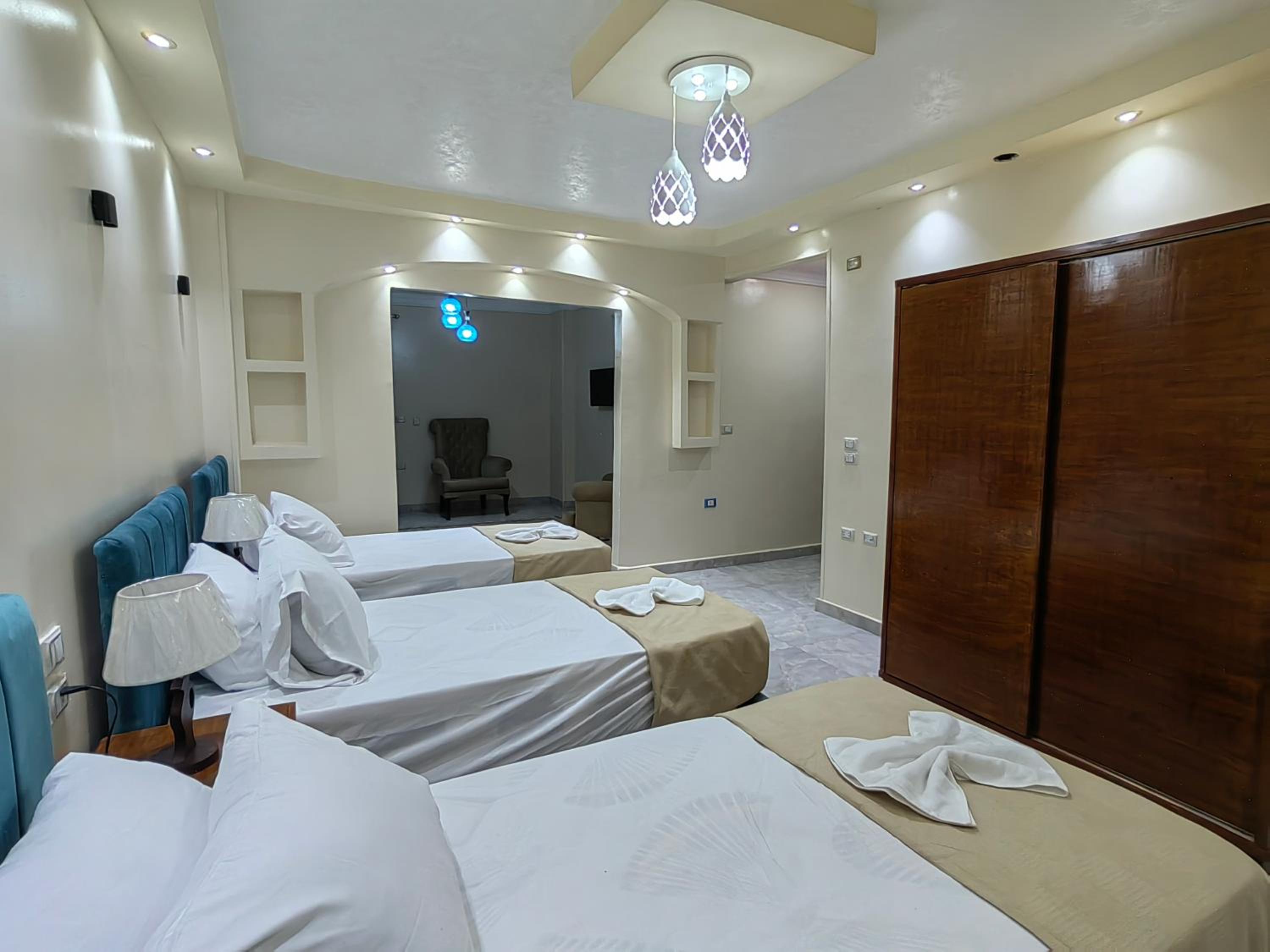 Adams Guest House