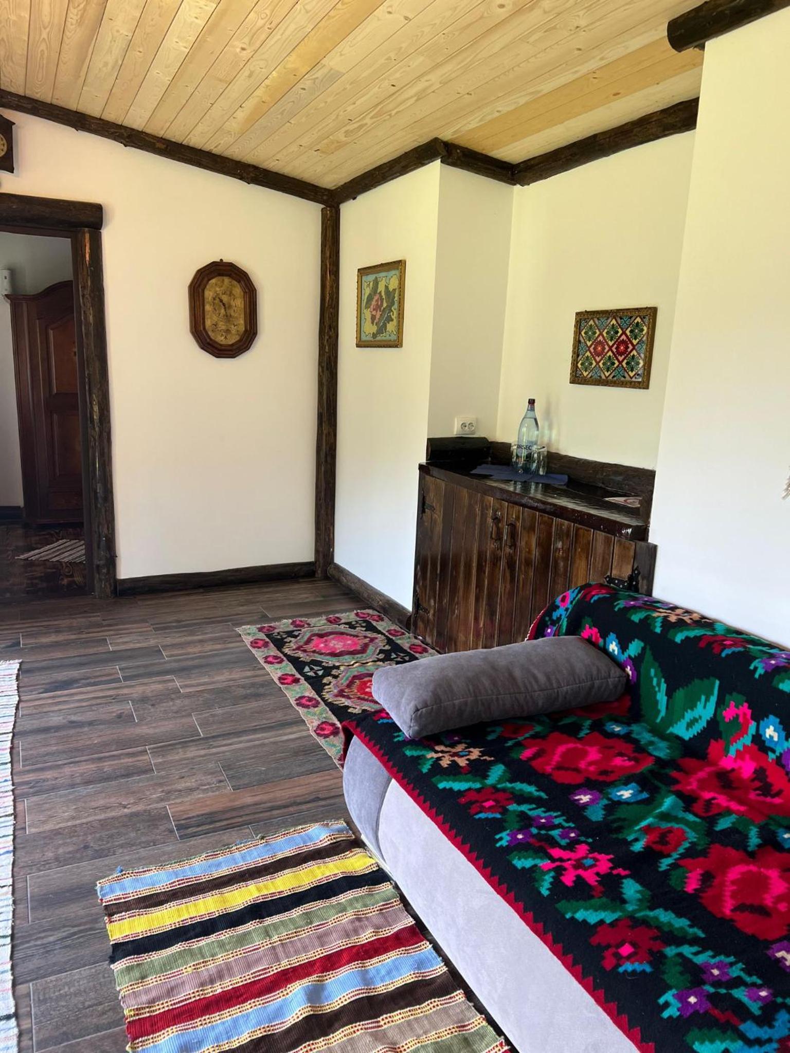 Cabana MARISA en Dărmăneşti