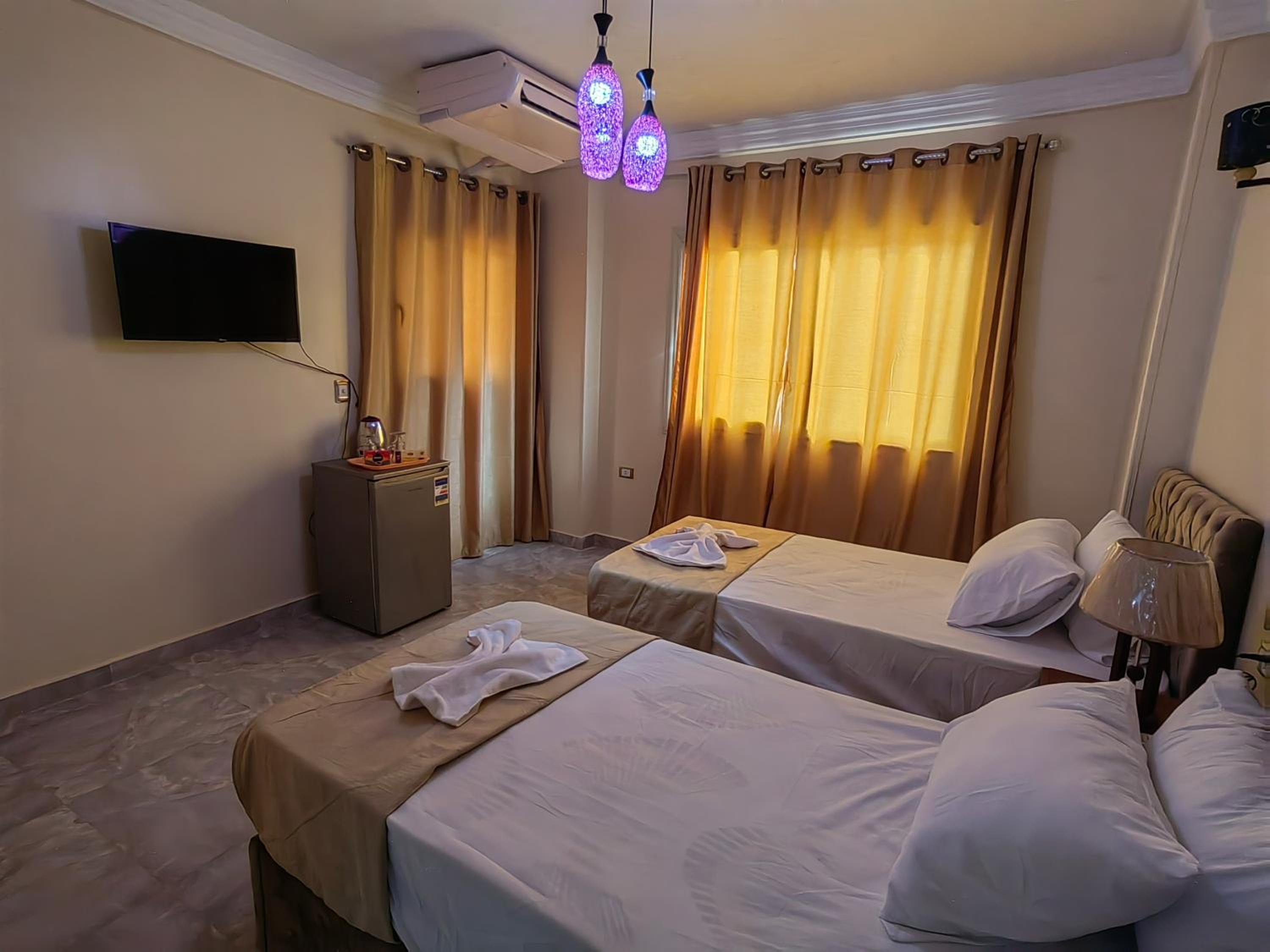 Adams Guest House