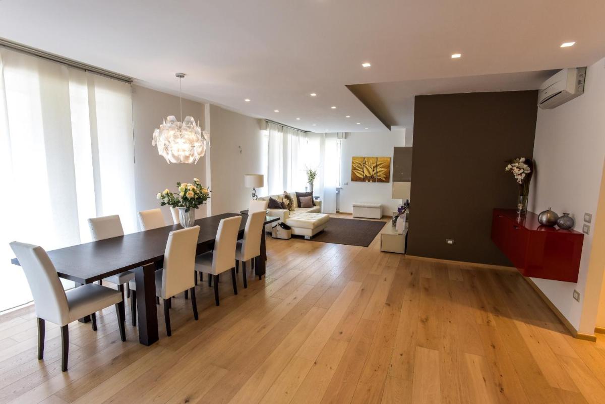 Verona Vacations - Design  Luxury Apartment Verona - Property Image 16