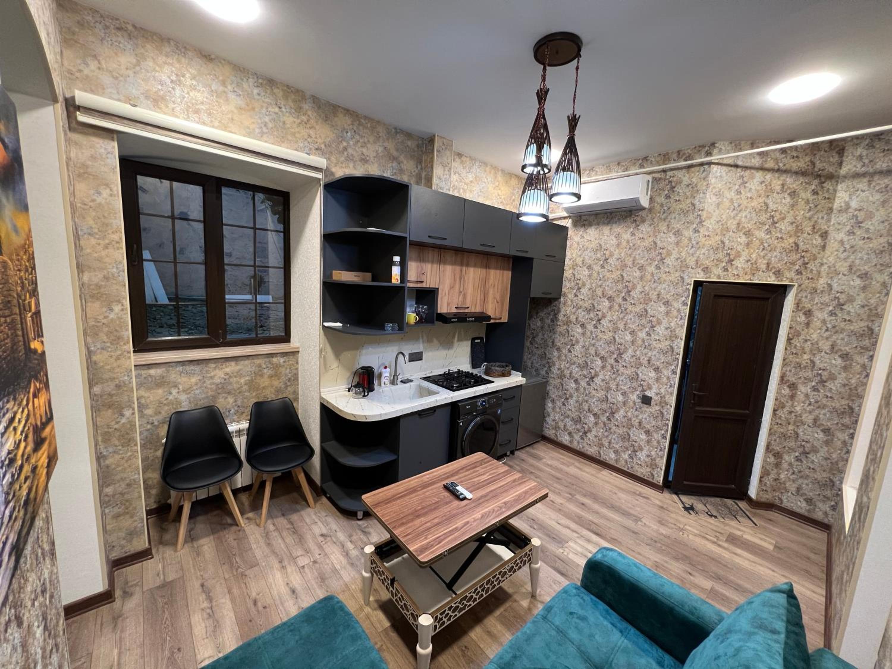 Etnic apartment near Maiden tower center of Baku