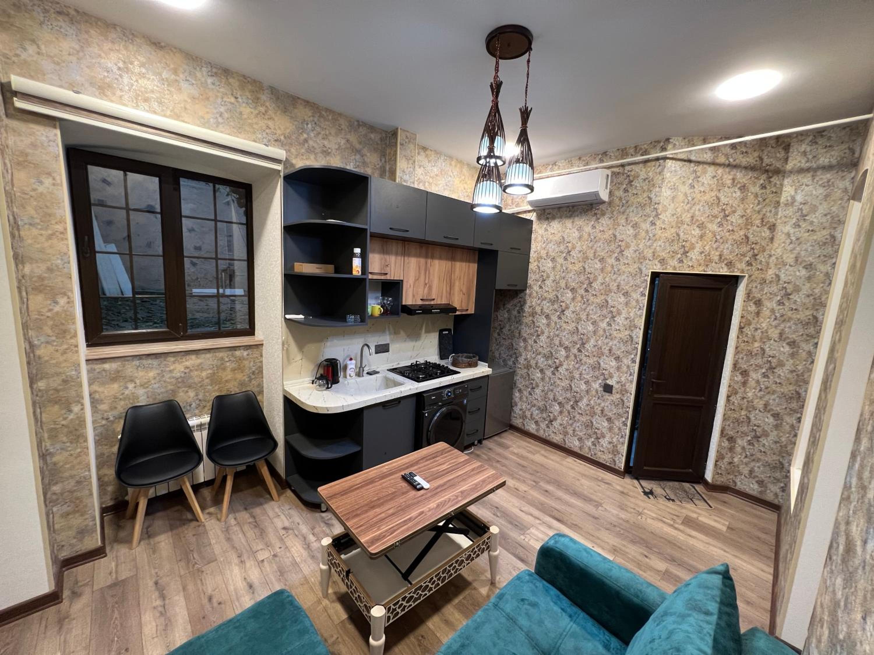 Etnic apartment near Maiden tower center of Baku