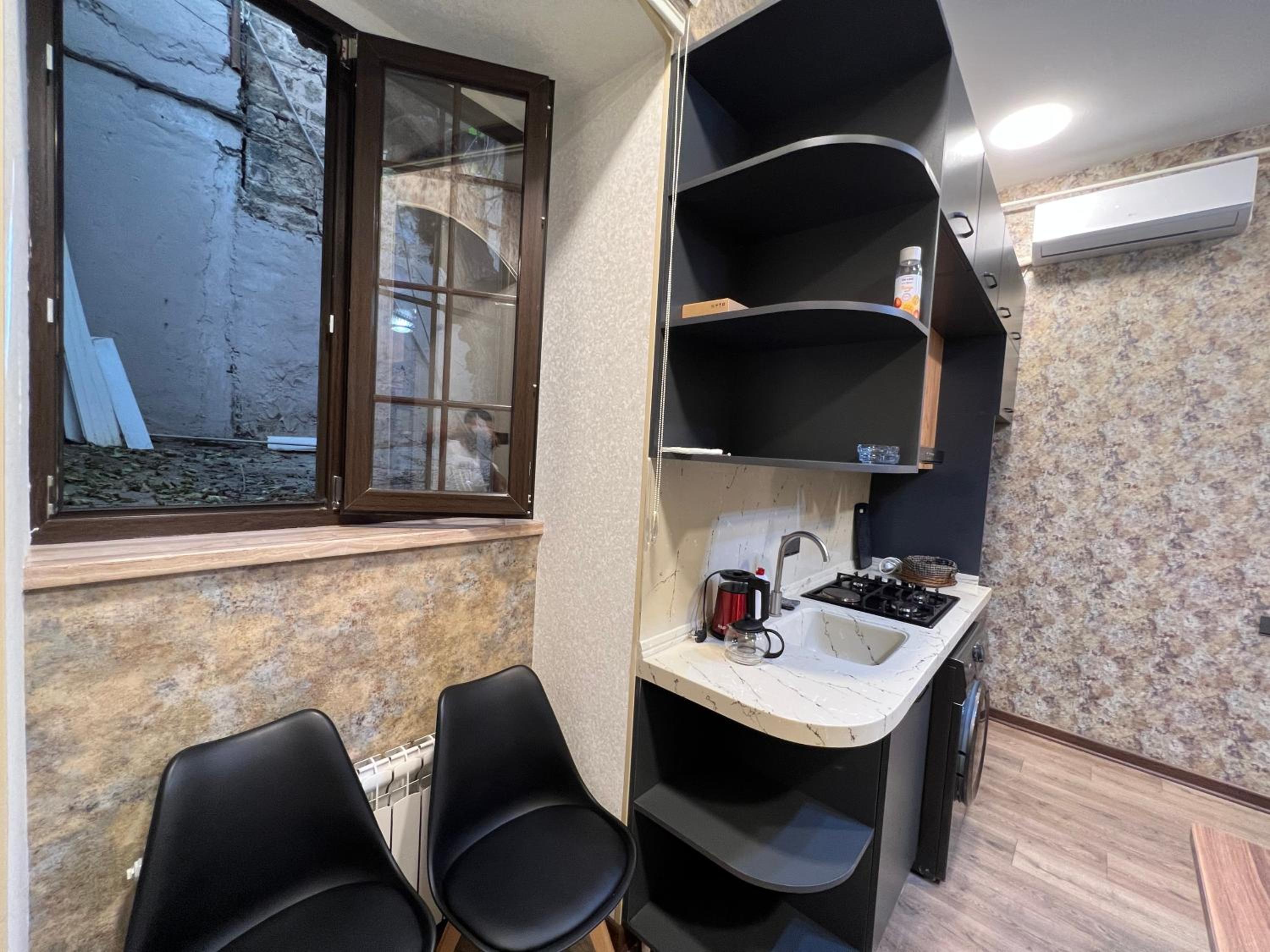 Etnic apartment near Maiden tower center of Baku