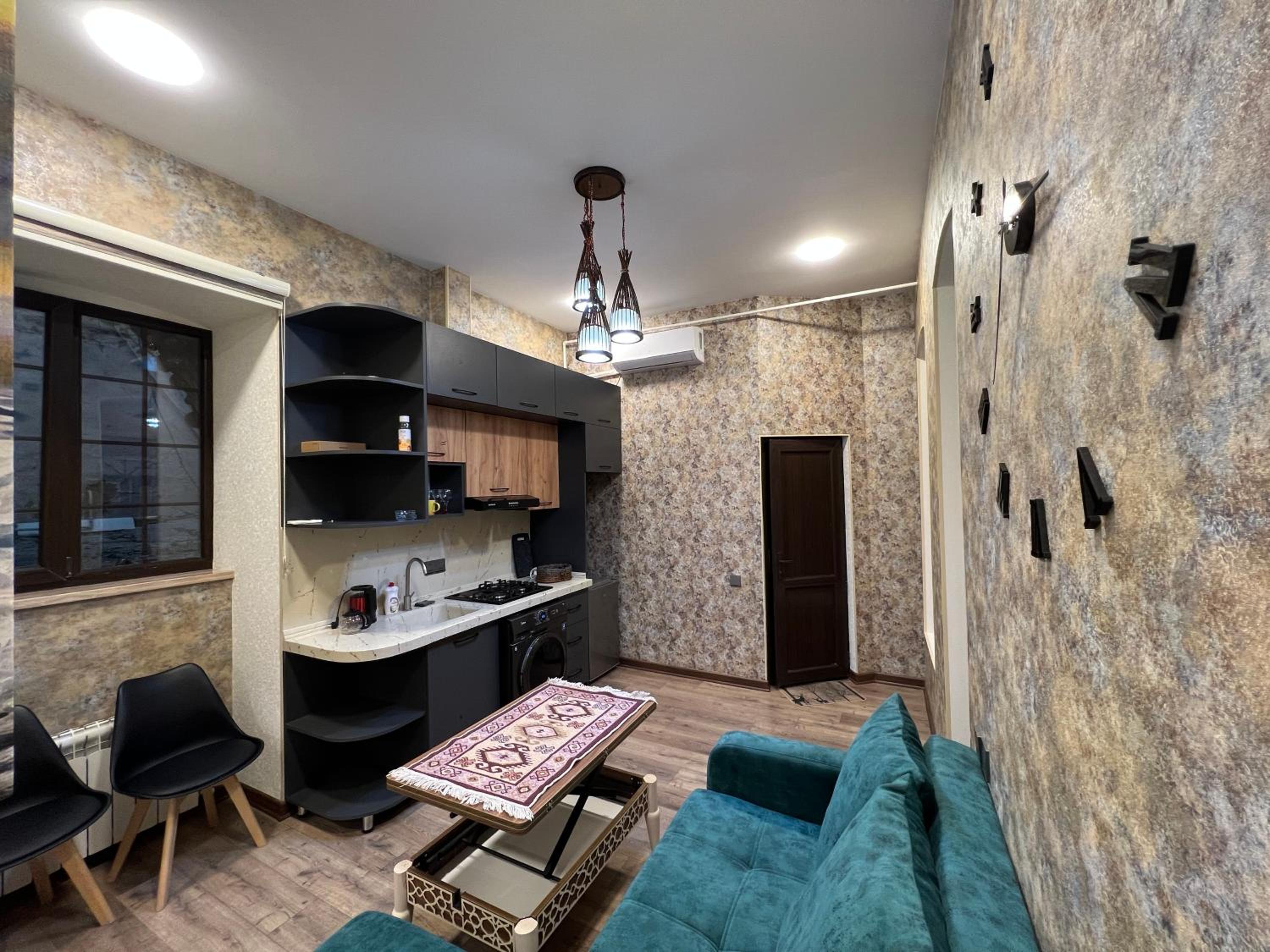 Etnic apartment near Maiden tower center of Baku