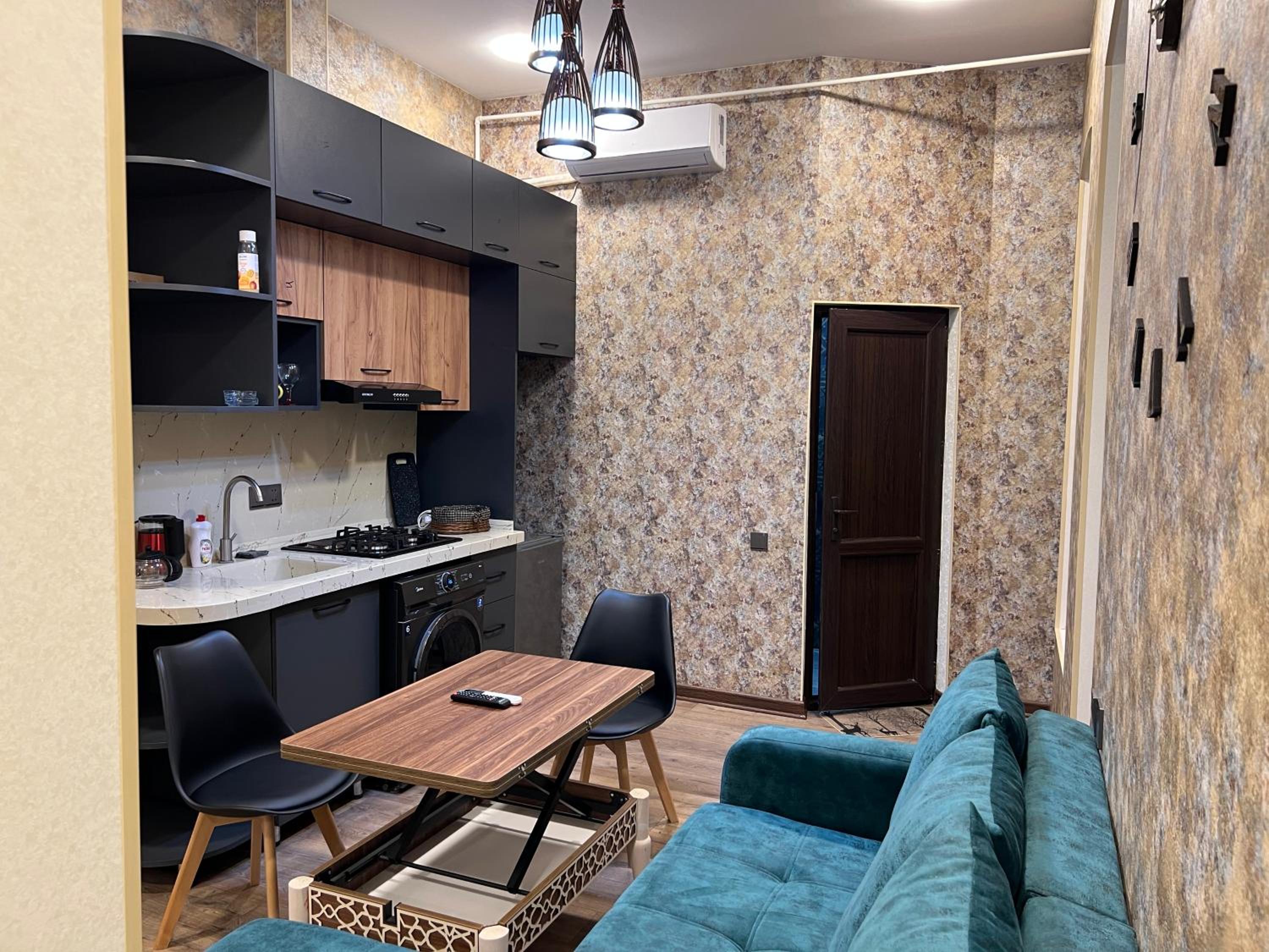 Etnic apartment near Maiden tower center of Baku