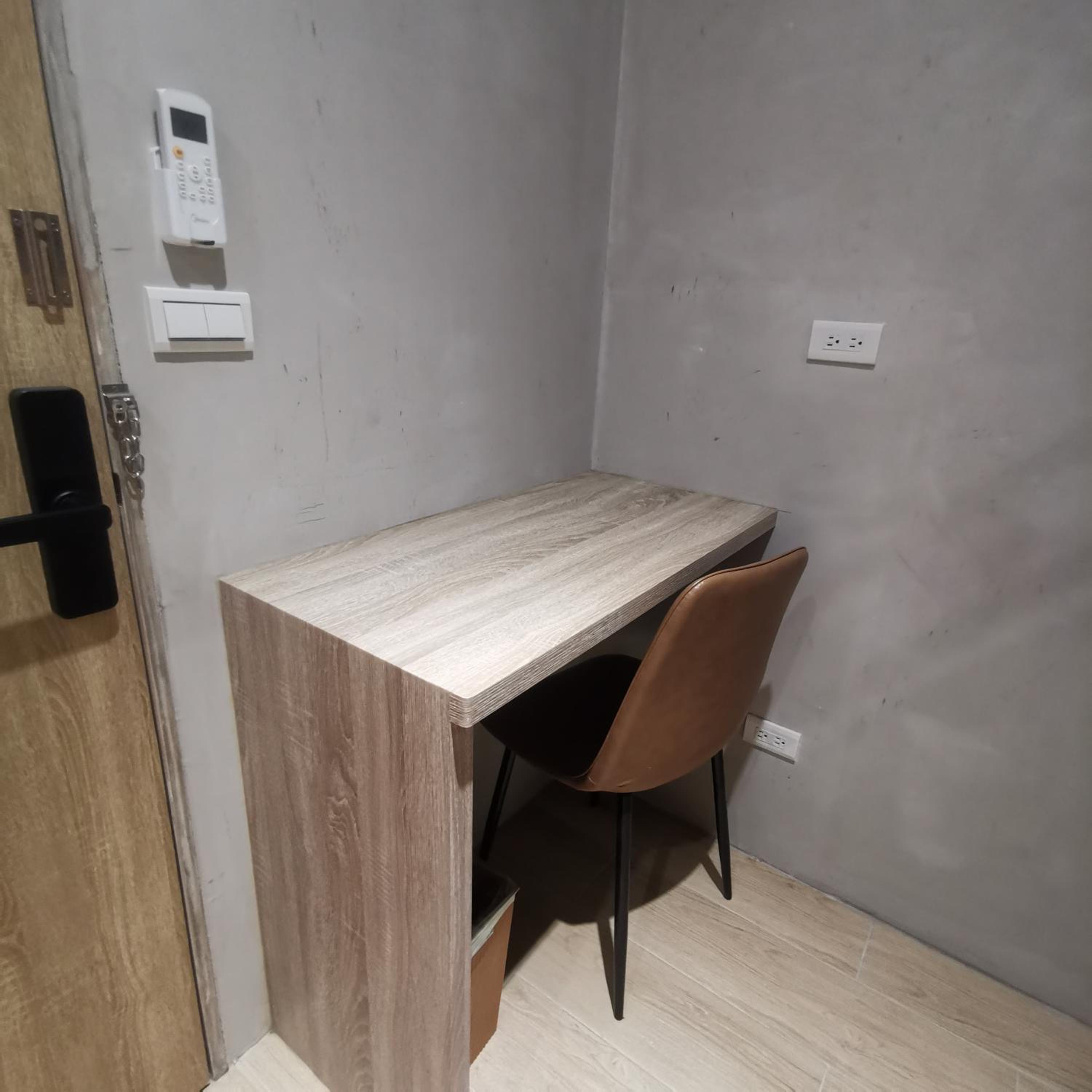 橙舍一館 TW Hostel I