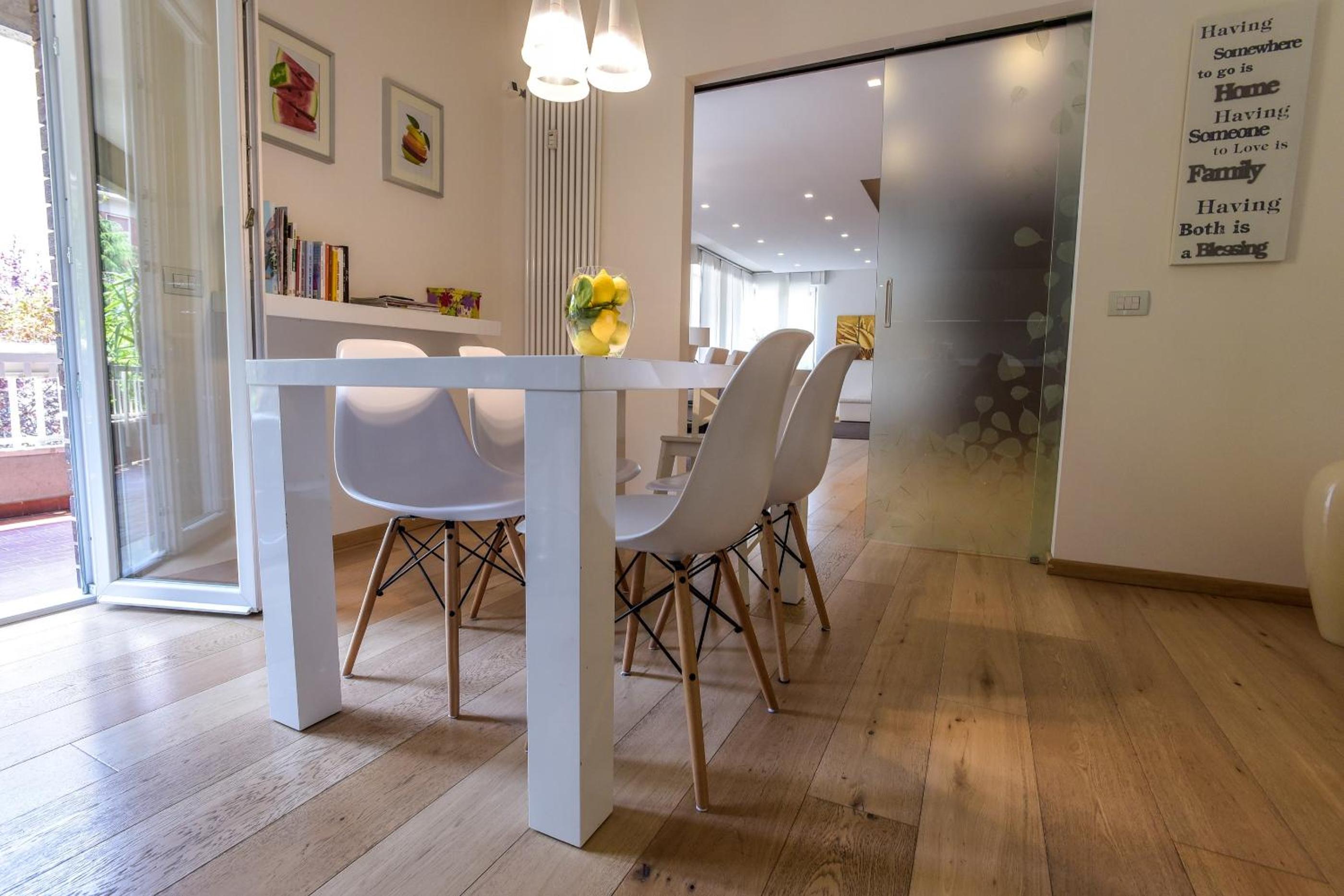 Verona Vacations - Design  Luxury Apartment Verona - Property Image 23