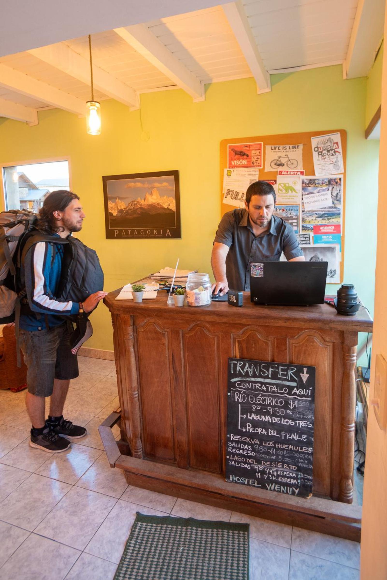 Hostel Wenuy-