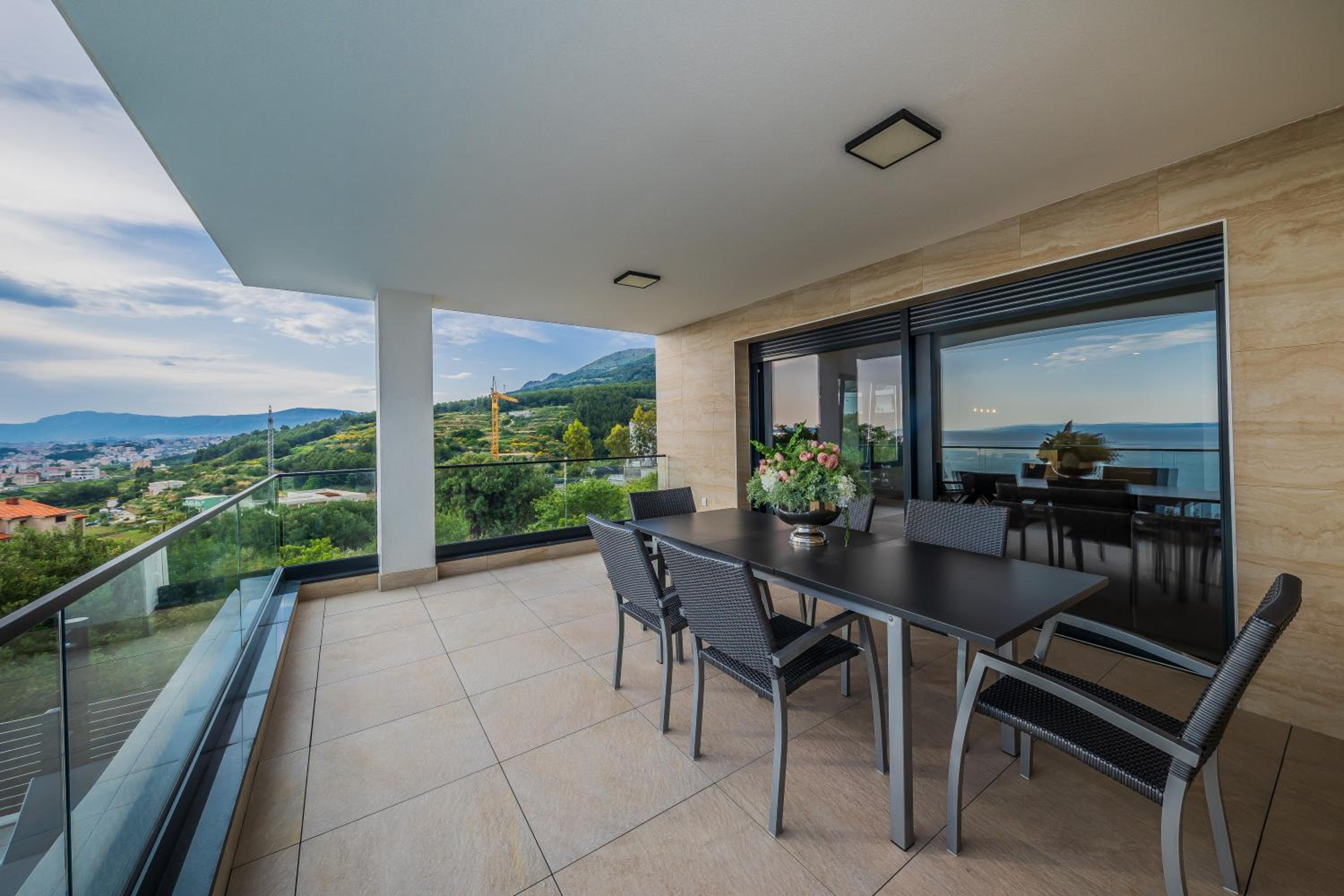 Podstrana Vacations - Luxury villa Bellevue - Property Image 64