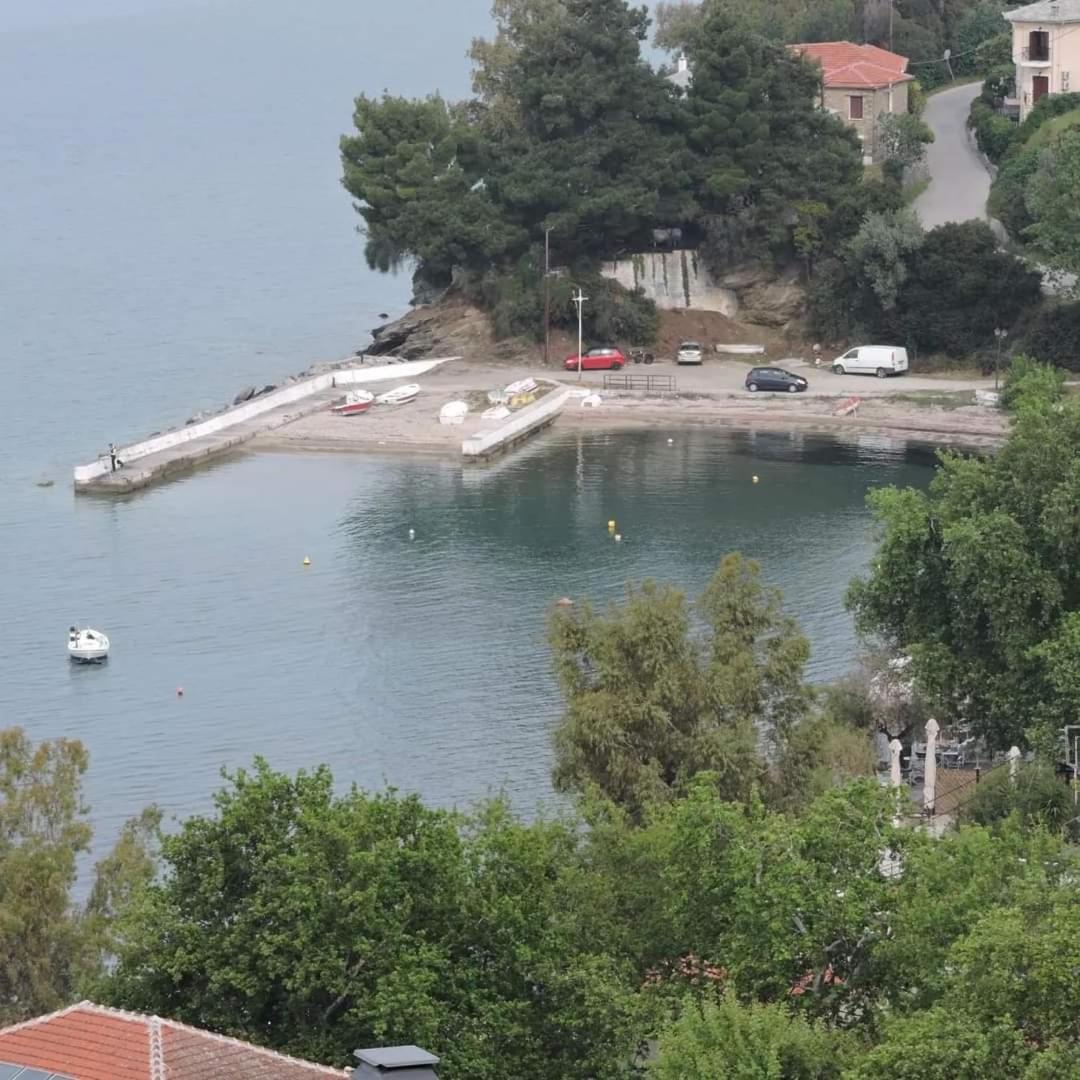 MESONISI maisonette