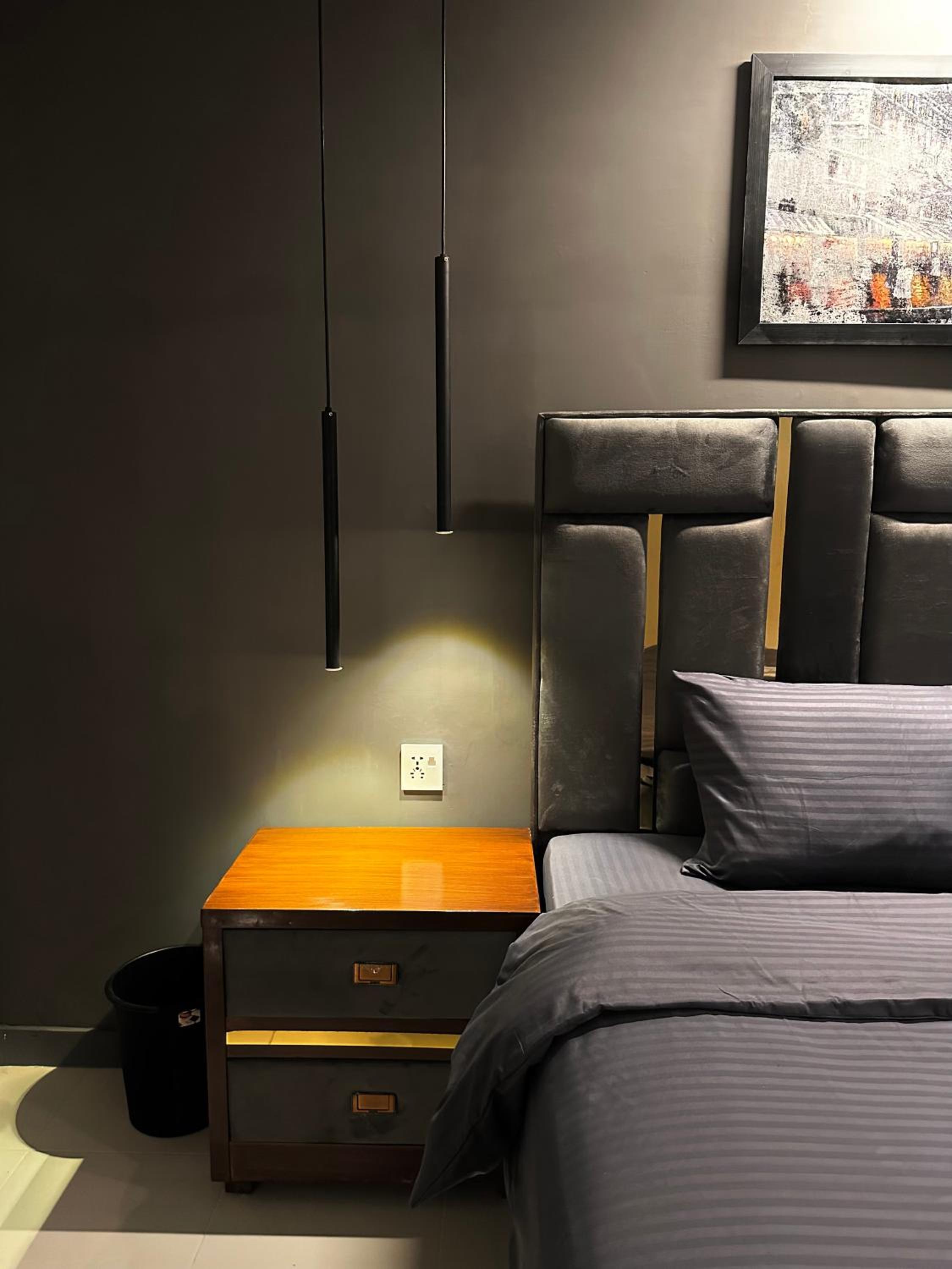 Freddy's Executive Apartments