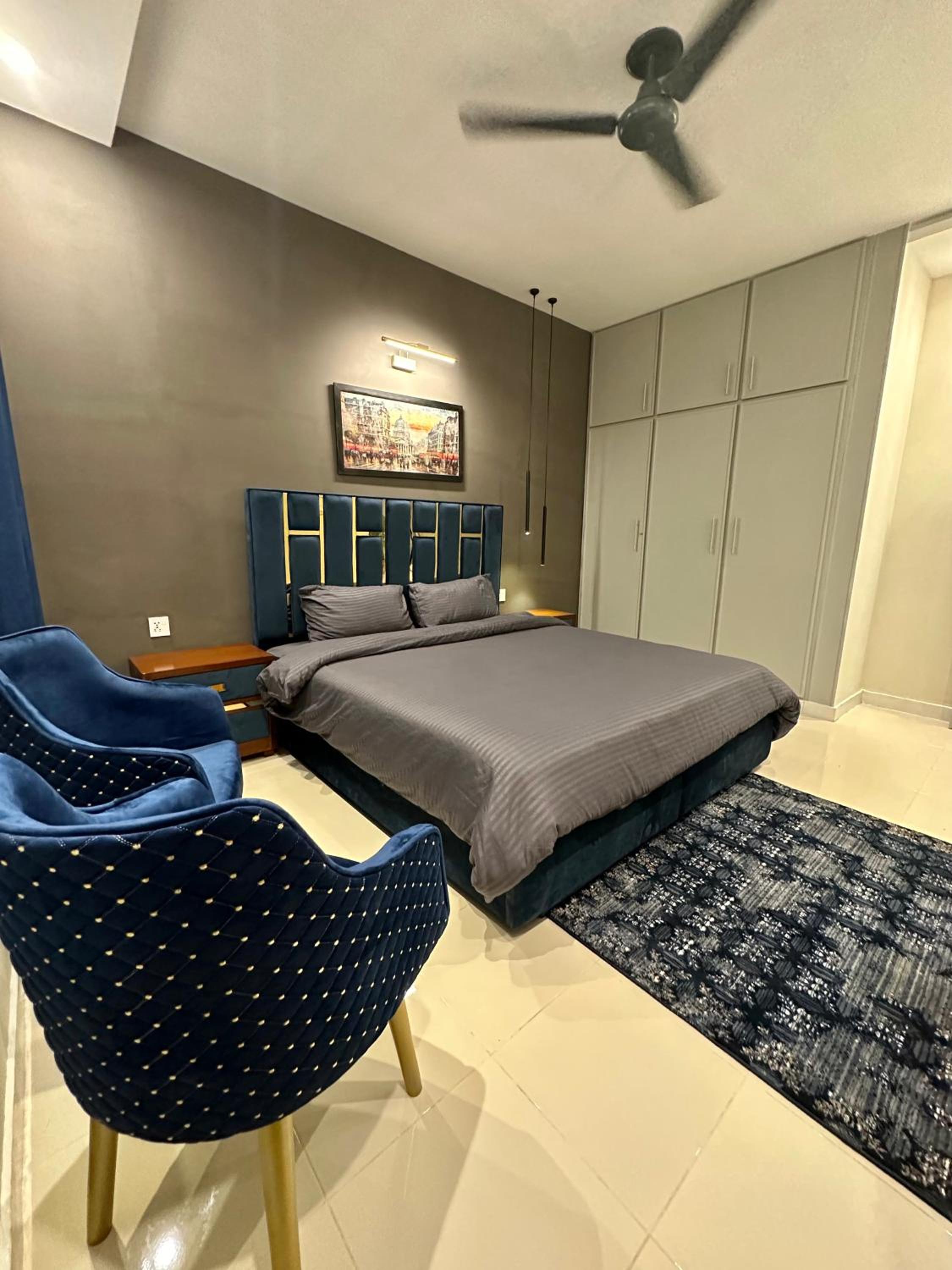 Freddy's Executive Apartments
