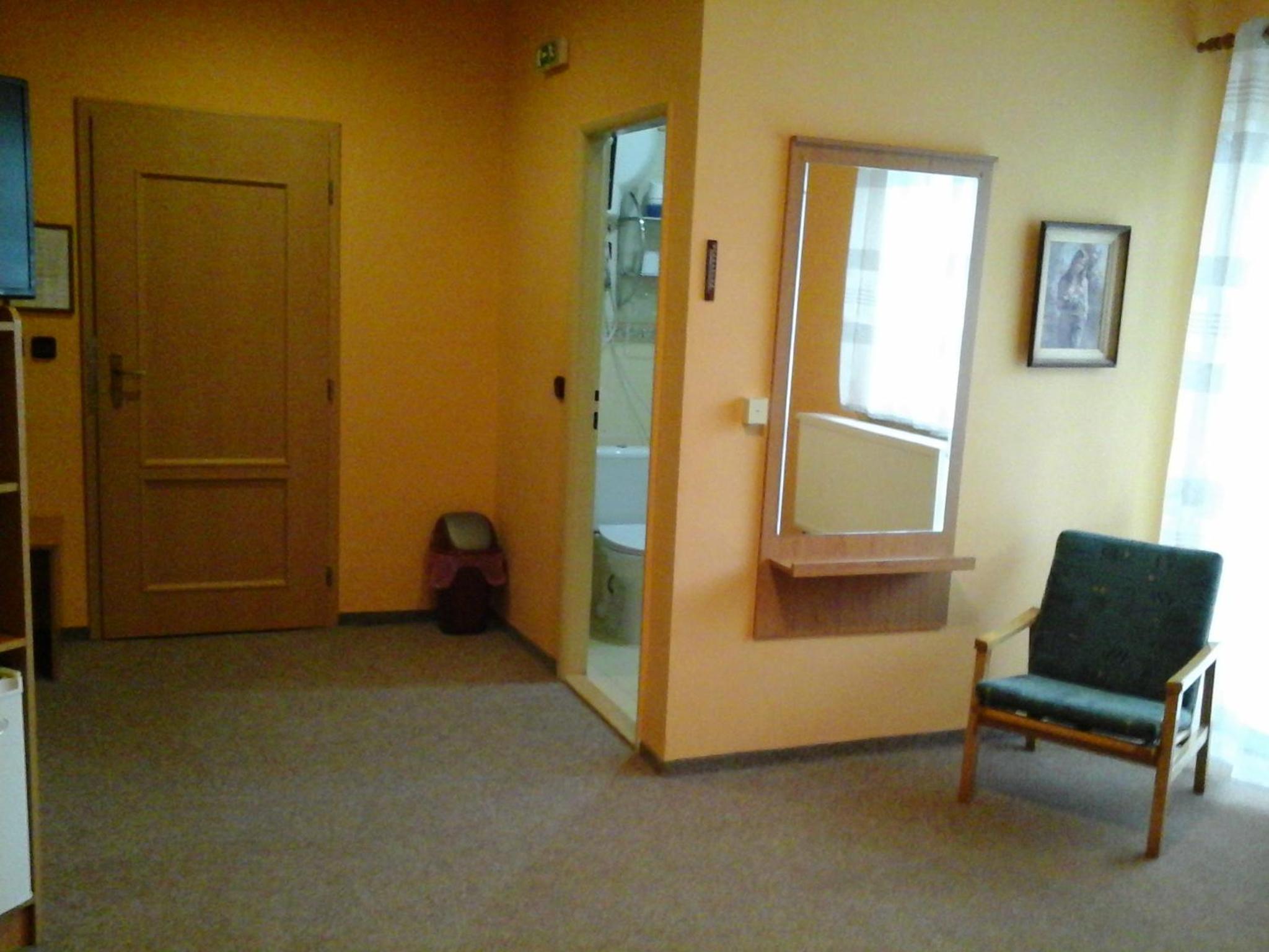 Photo 29