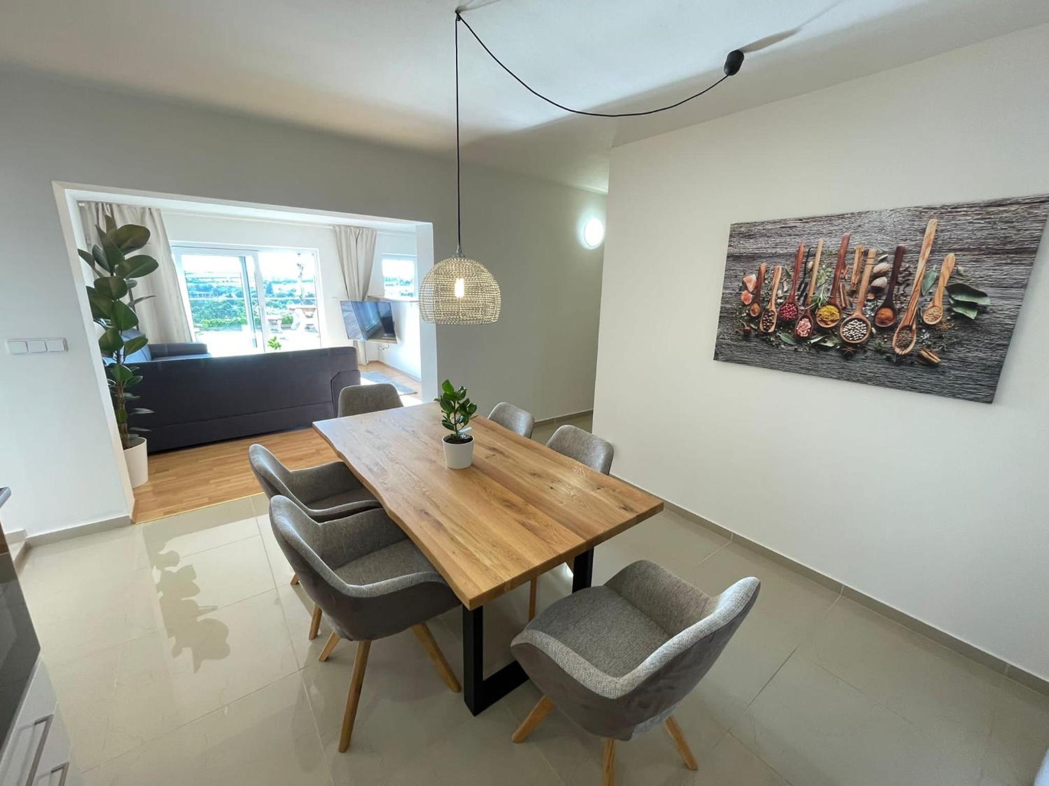 Airport Luxury Apartment & Spa Prague