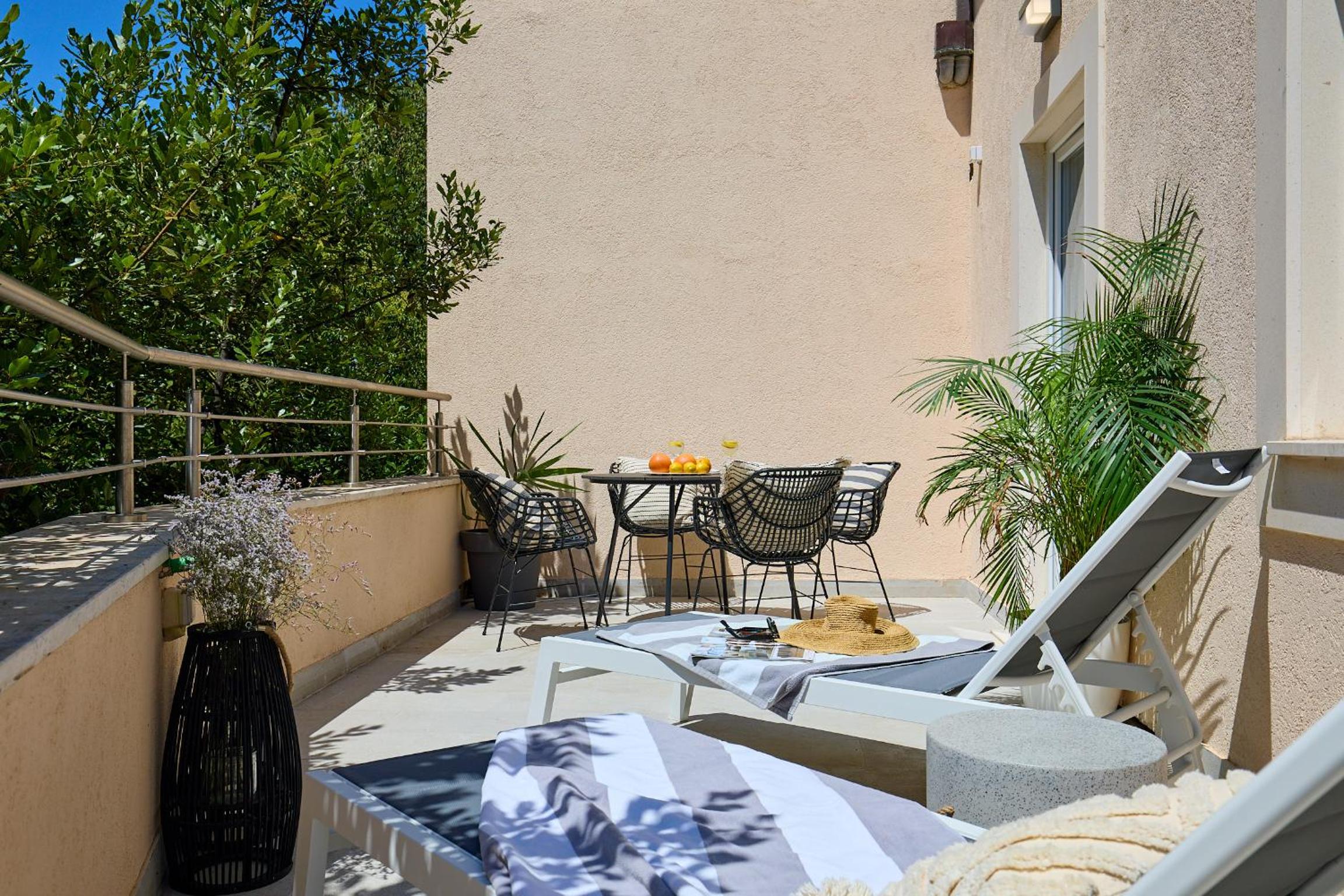 balance & terrace