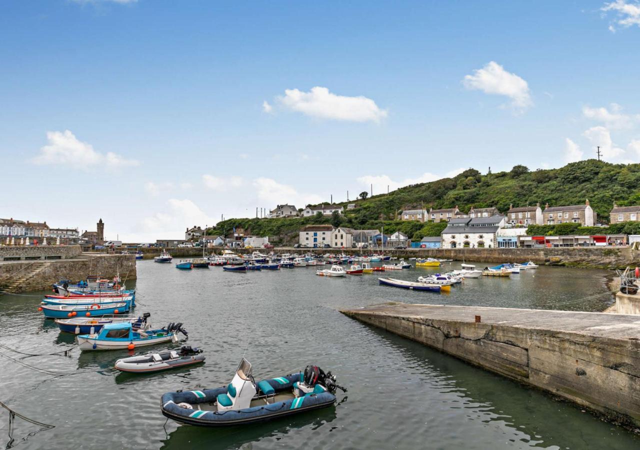 2 Bed in Porthleven oc-nights