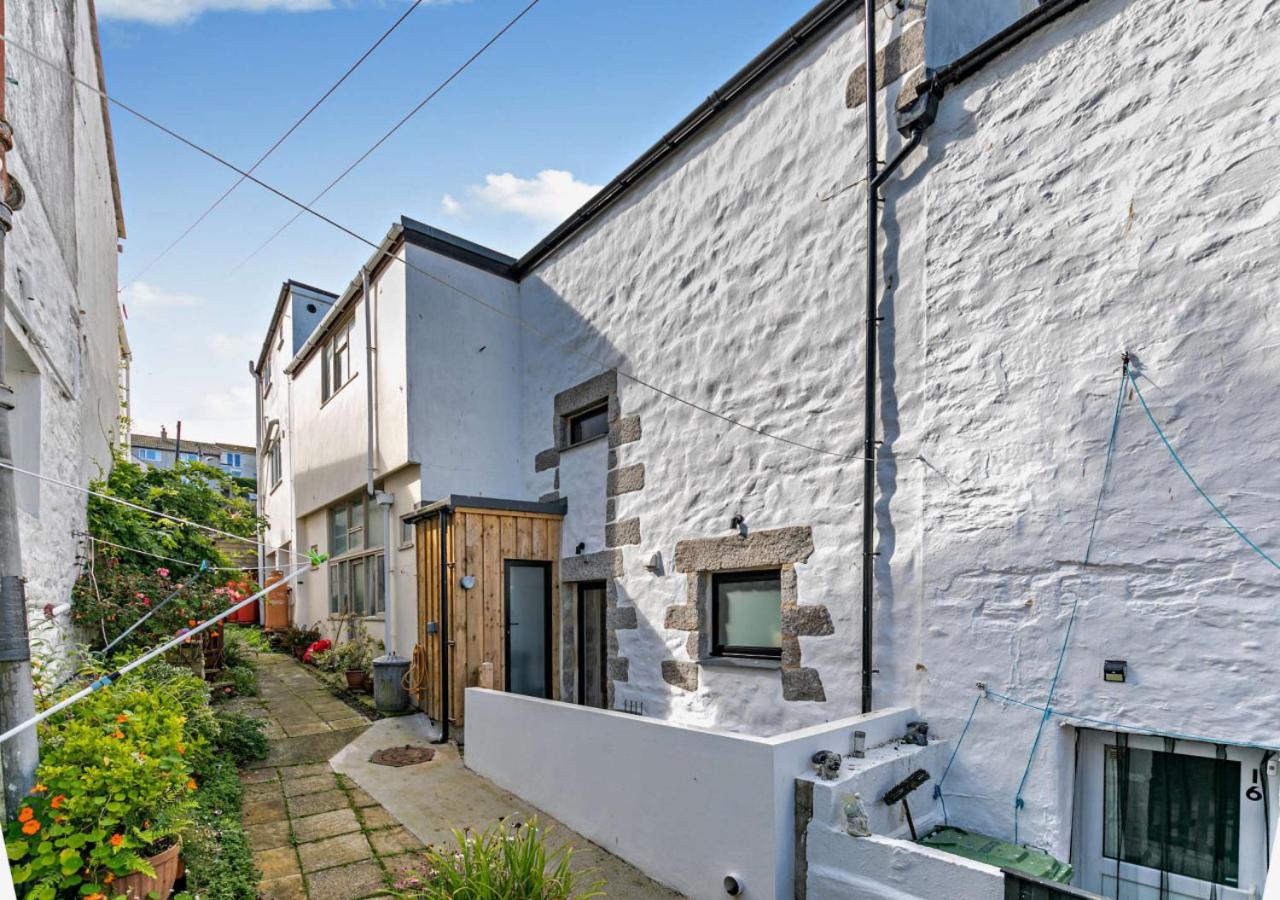 2 Bed in Porthleven oc-nights