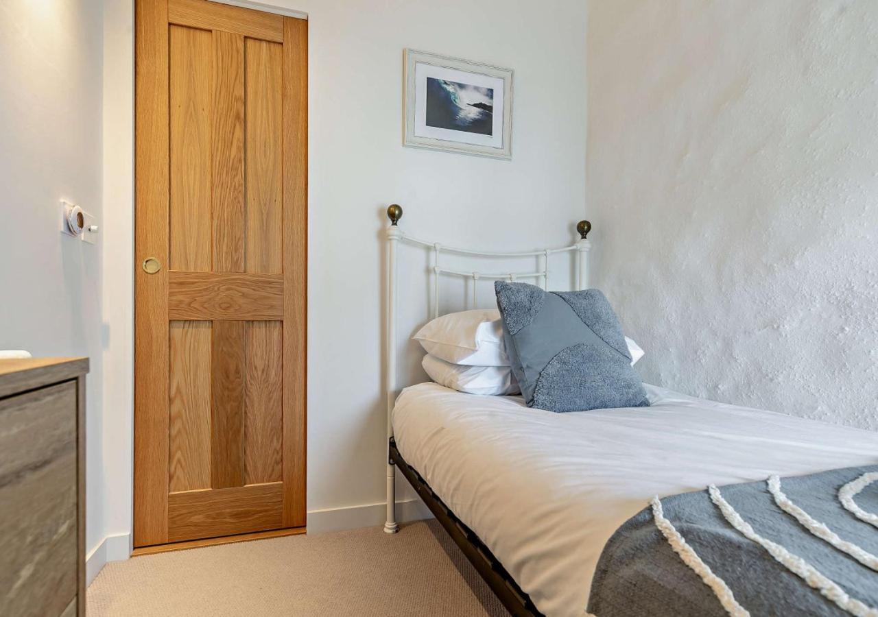 2 Bed in Porthleven oc-nights