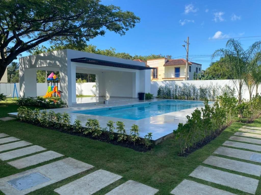 Apartamentos Baia tus vacaciones unicas