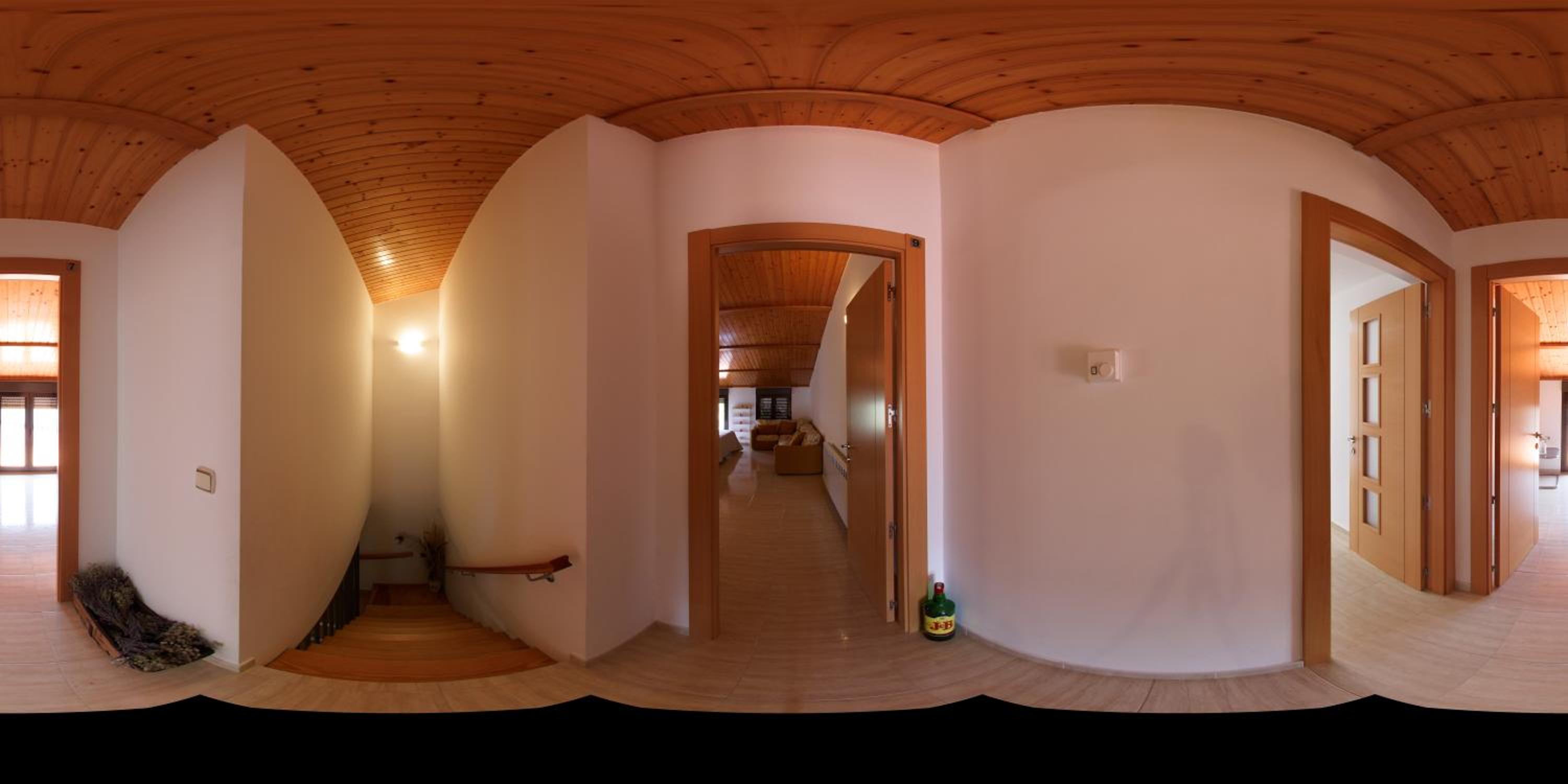 Photo 49