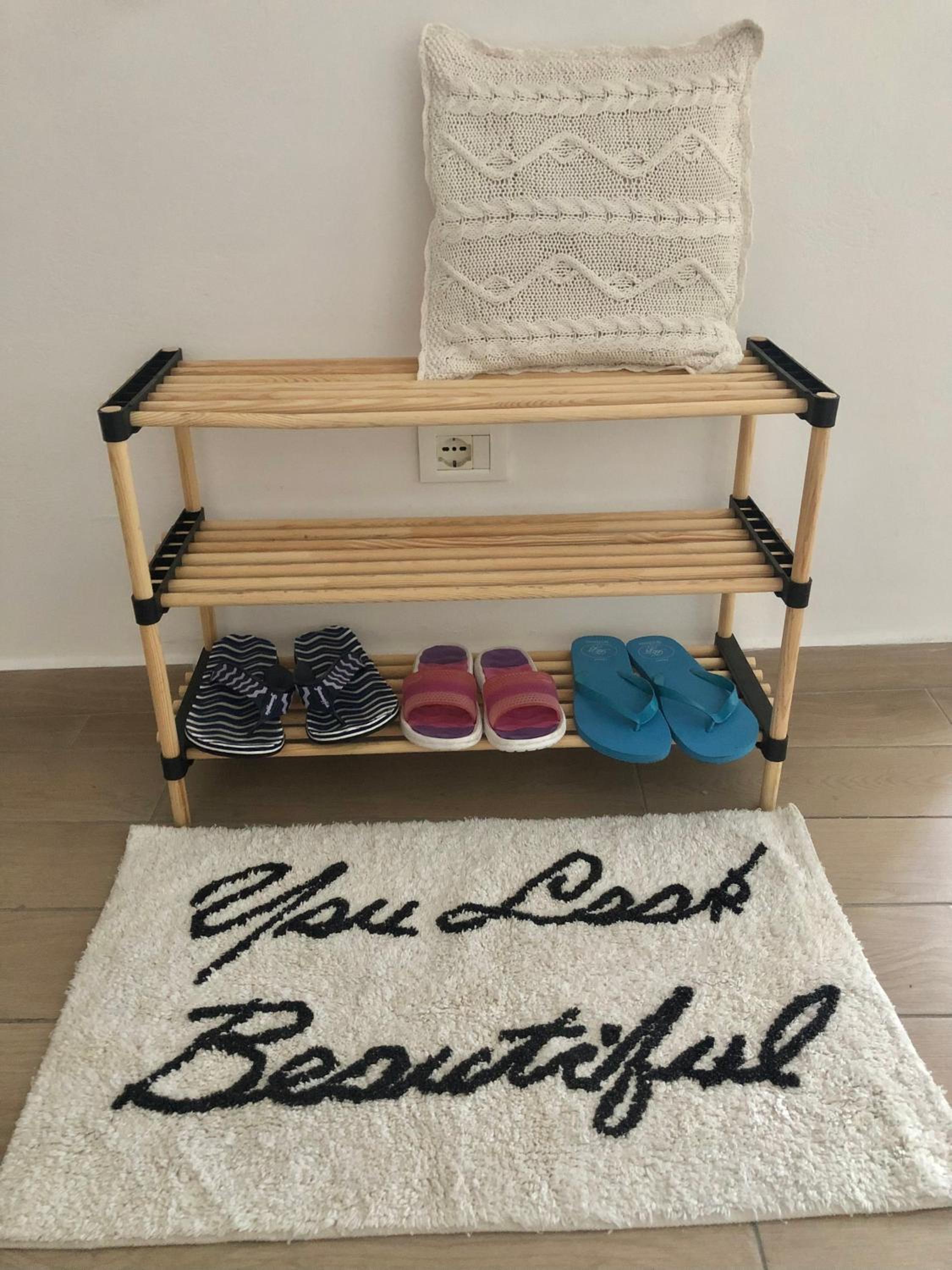 Lola’s Apartment